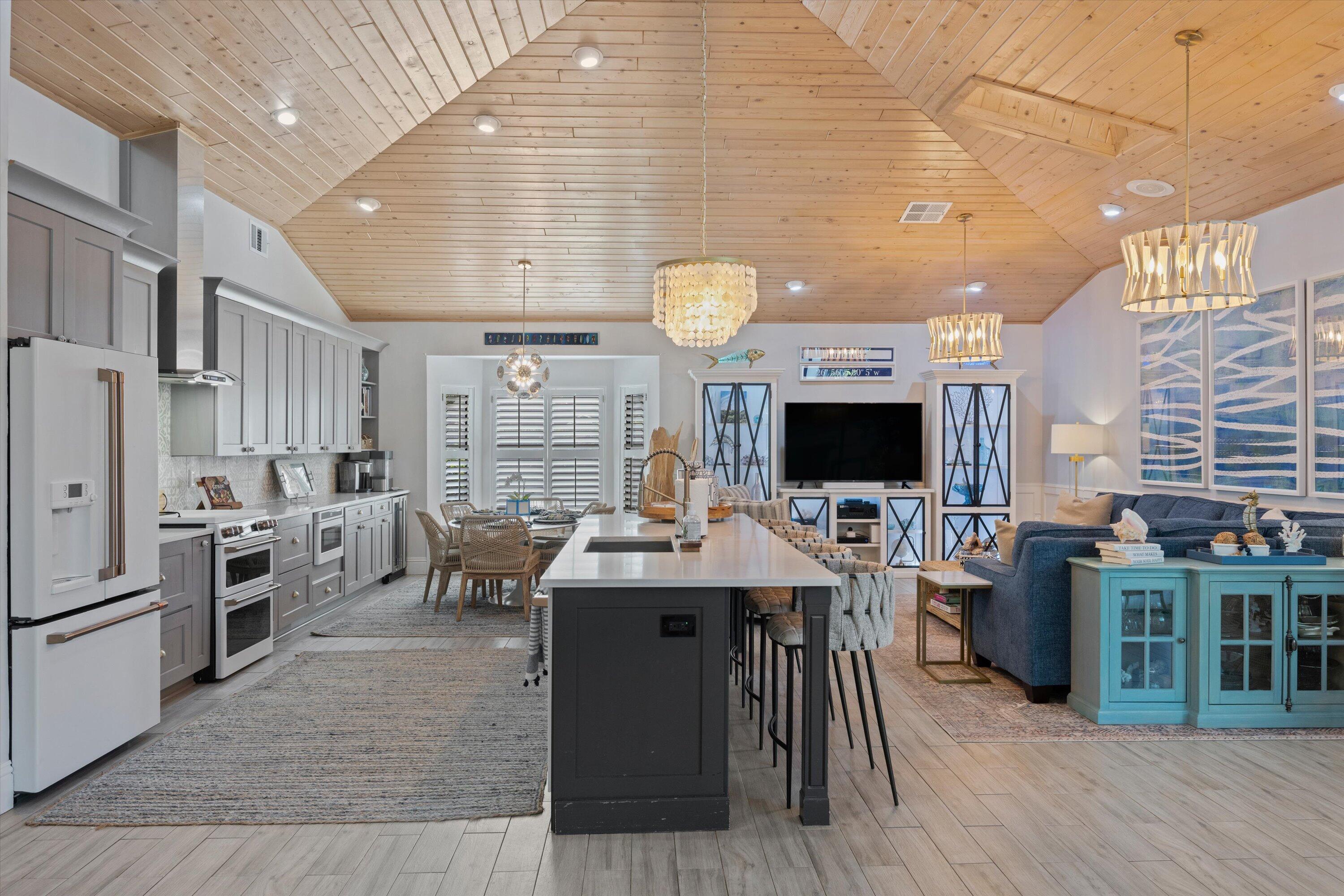 18092 SE Laurel Leaf Jupiter, FL 33469