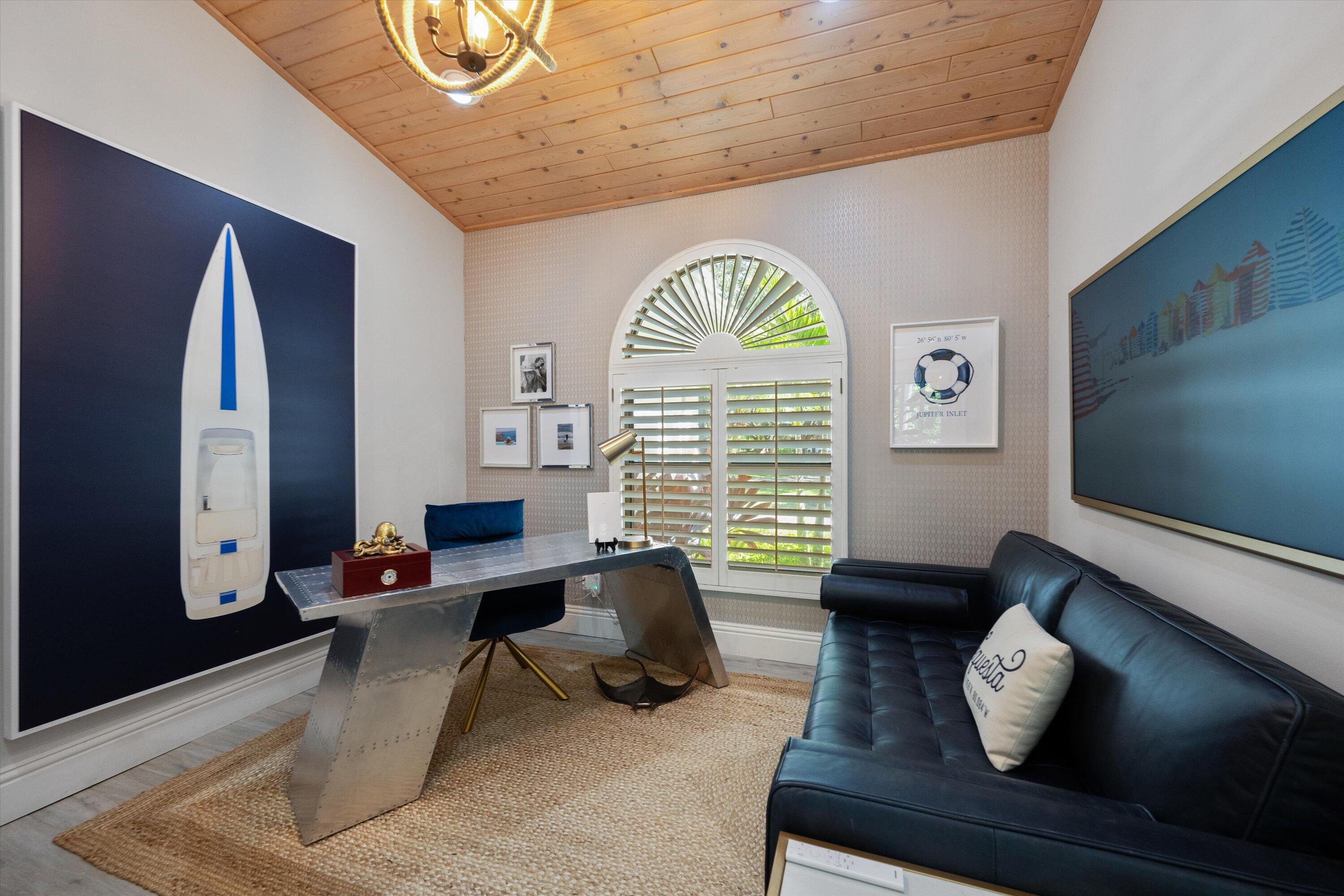 18092 SE Laurel Leaf Jupiter, FL 33469