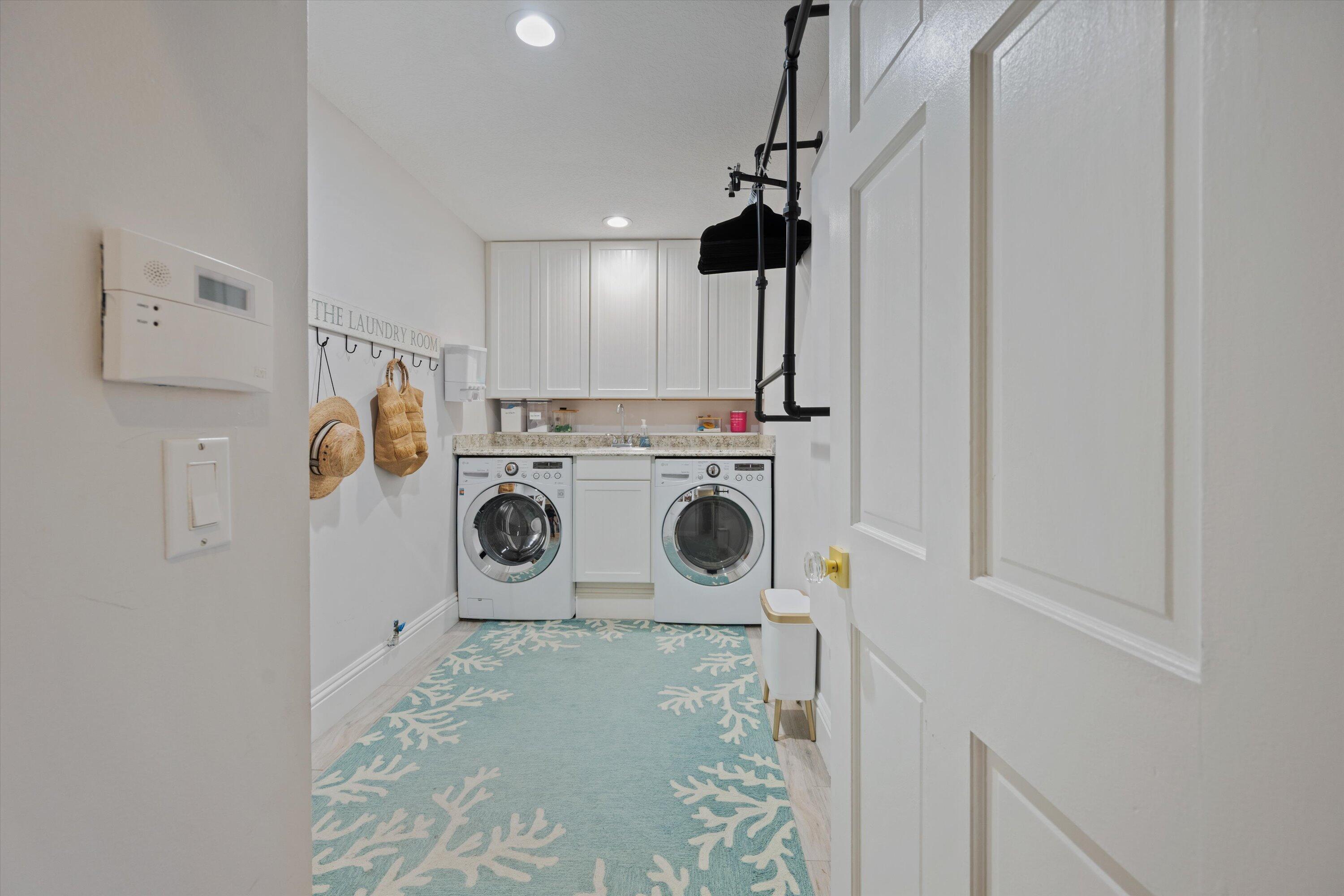 18092 SE Laurel Leaf Jupiter, FL 33469