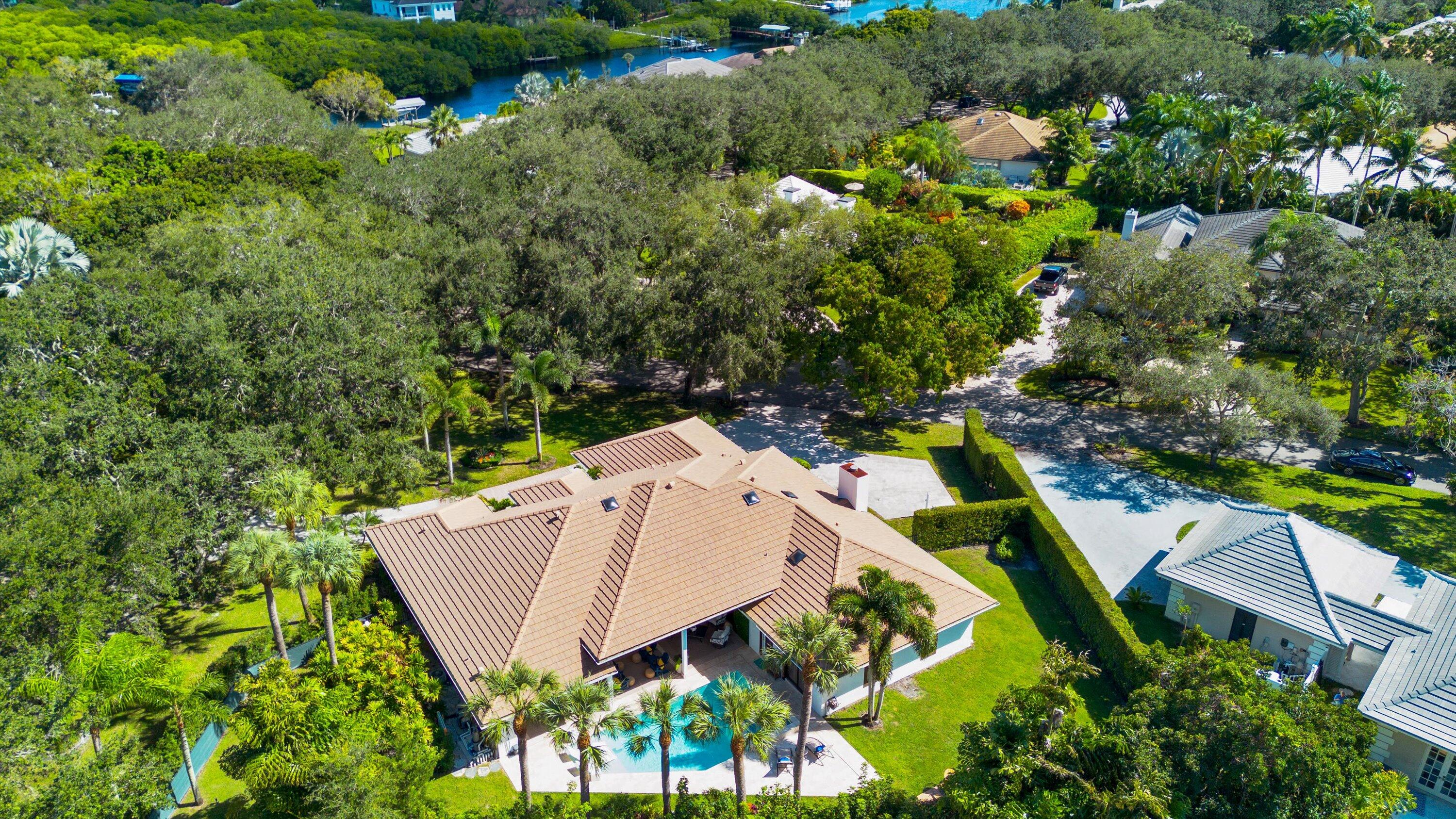 18092 SE Laurel Leaf Jupiter, FL 33469