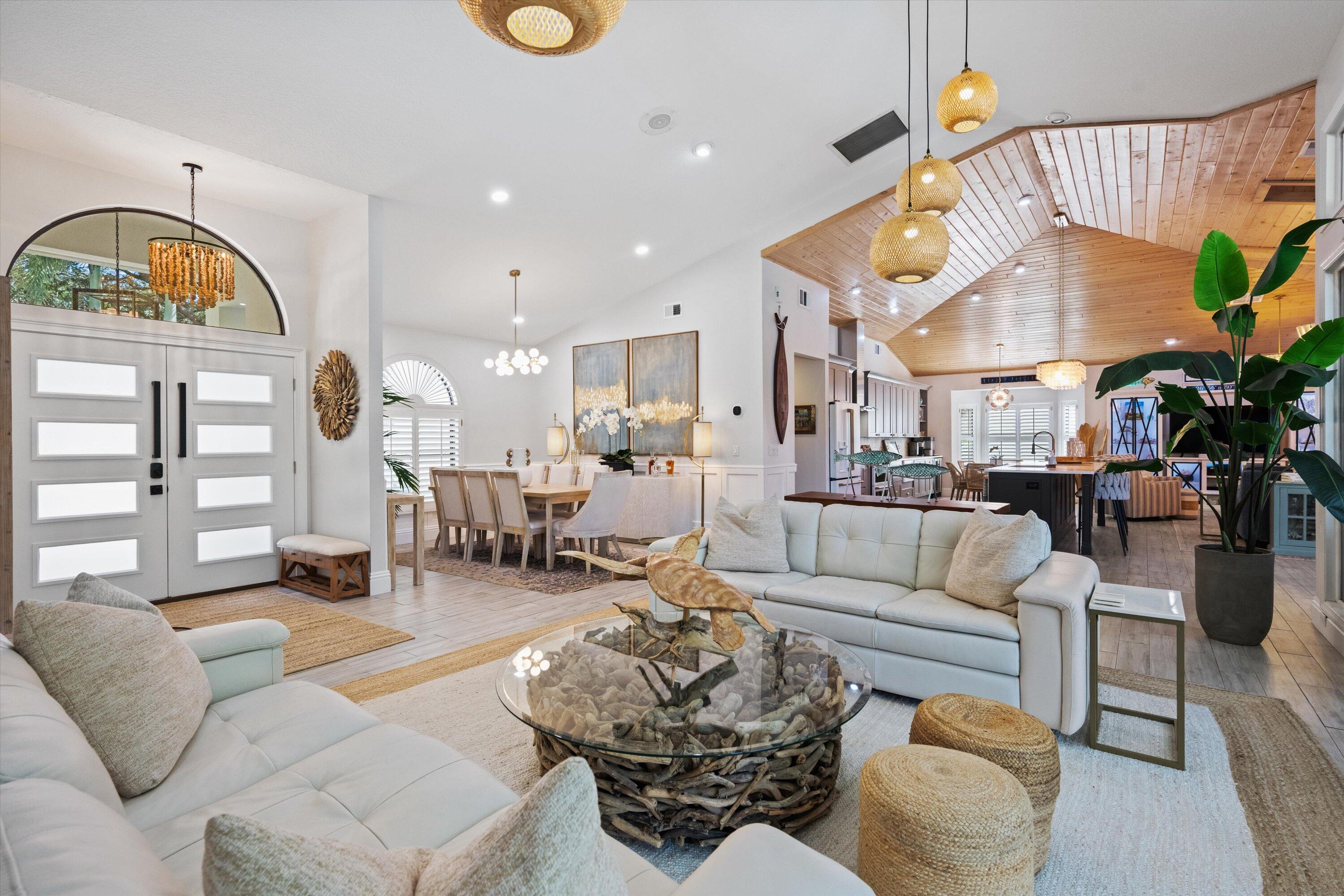 18092 SE Laurel Leaf Jupiter, FL 33469