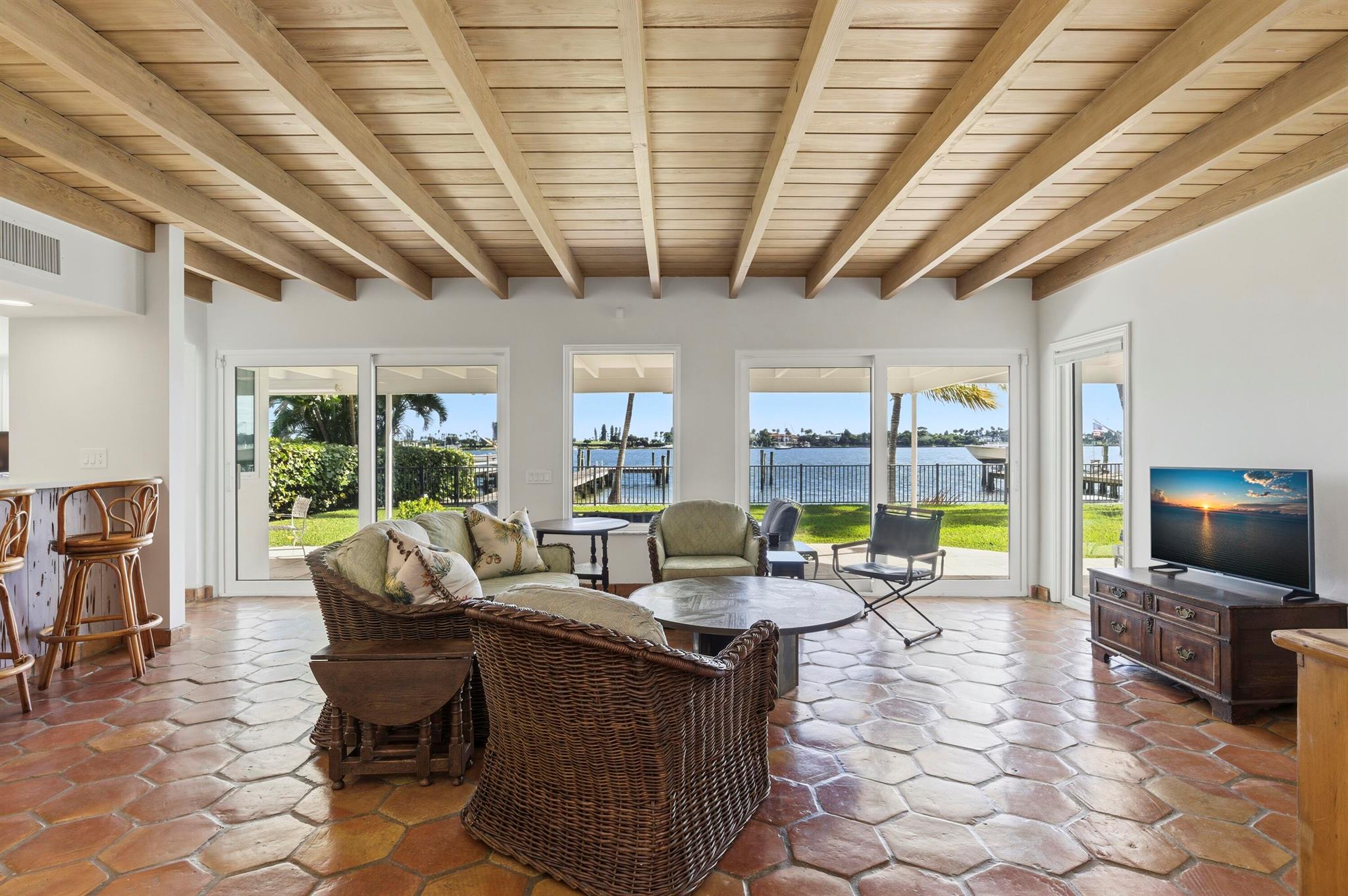 3208 N Flagler Dr West Palm Beach, FL 33407