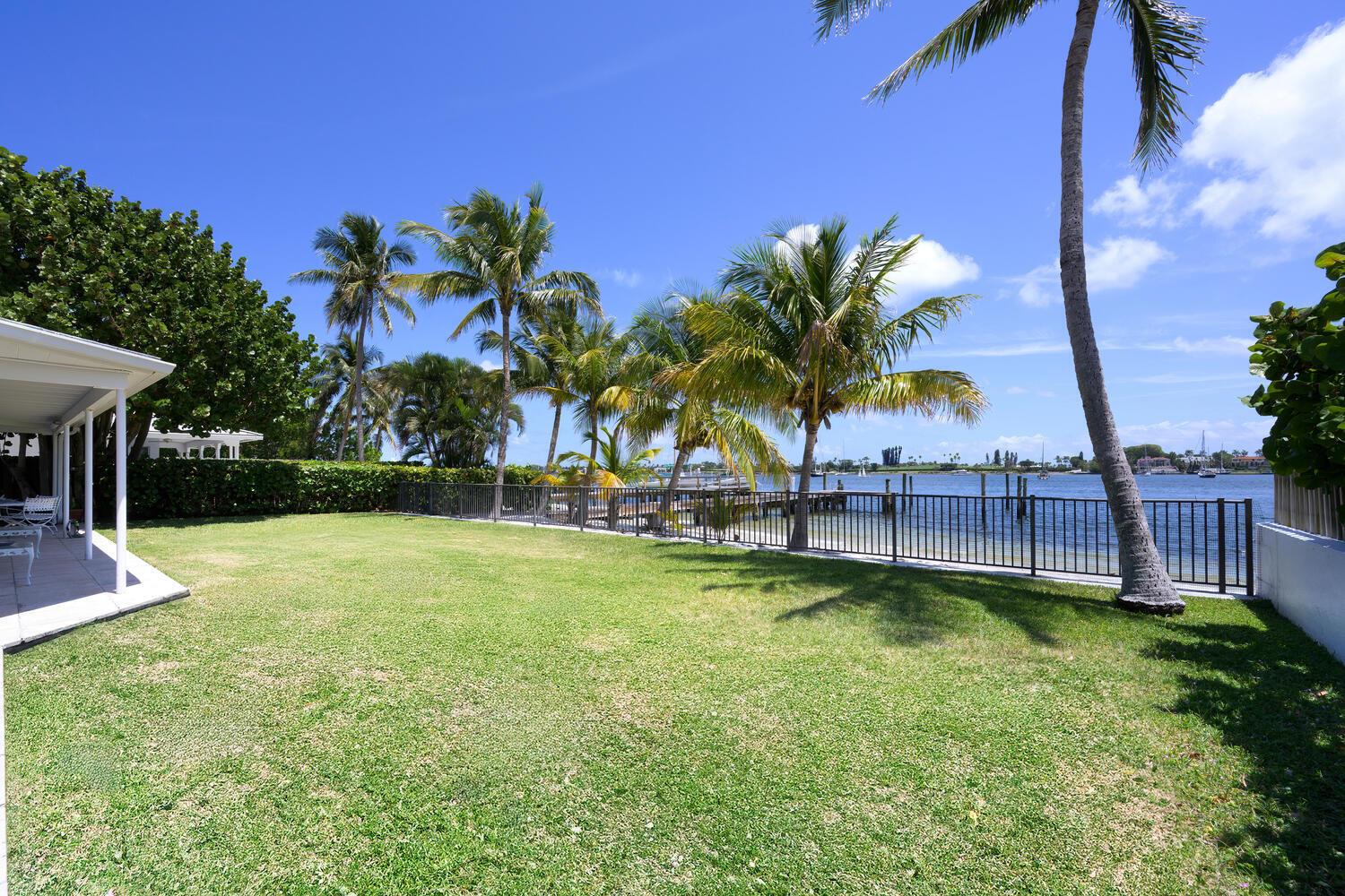 3208 N Flagler Dr West Palm Beach, FL 33407