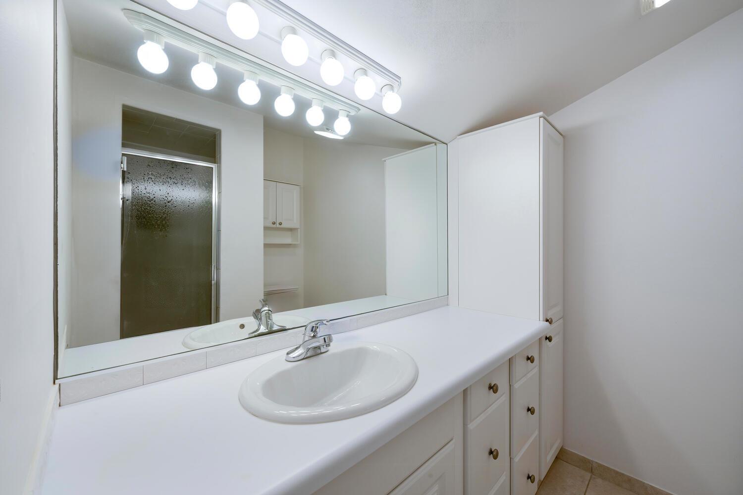 3208 N Flagler Dr West Palm Beach, FL 33407