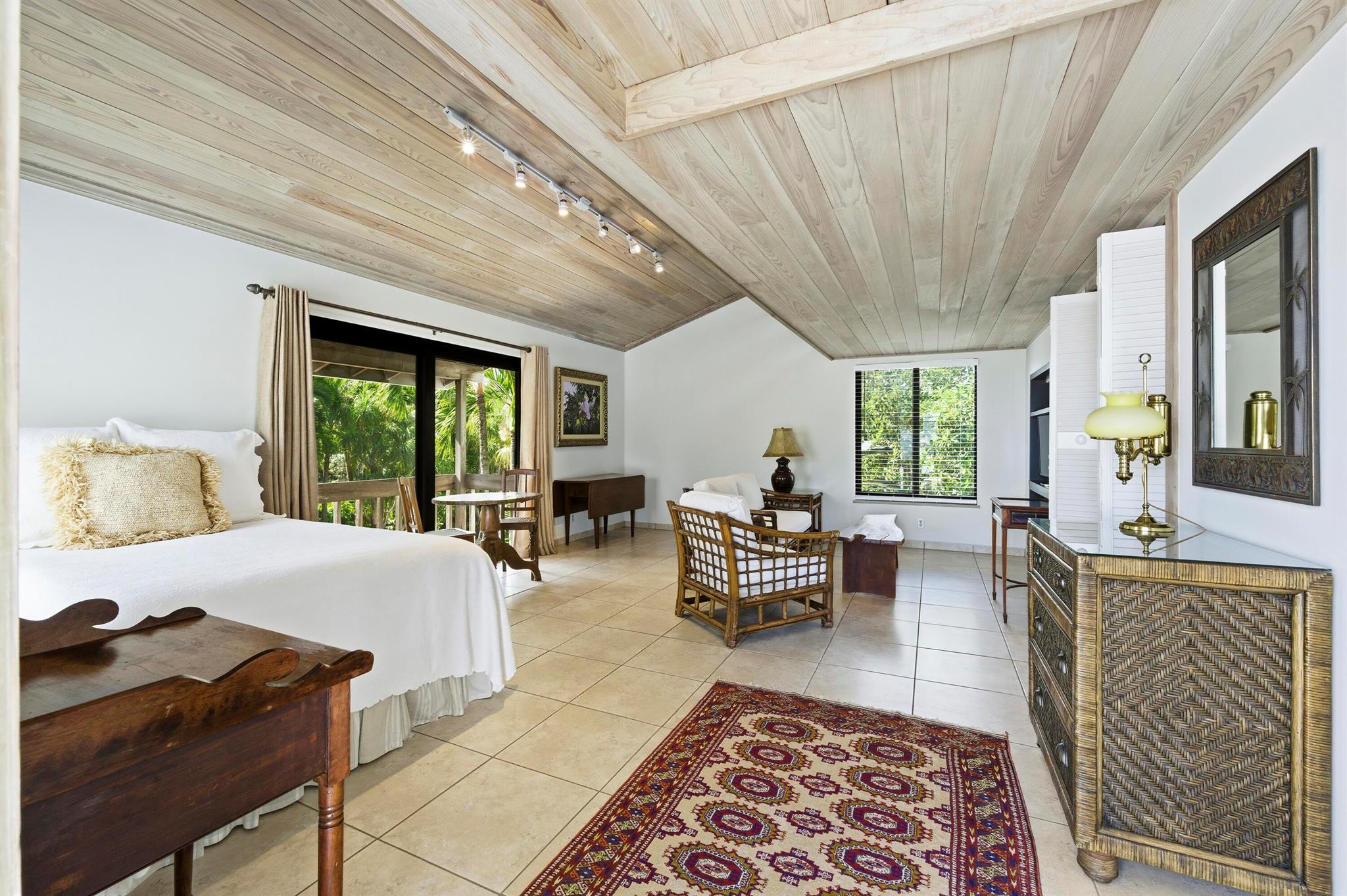 3208 N Flagler Dr West Palm Beach, FL 33407