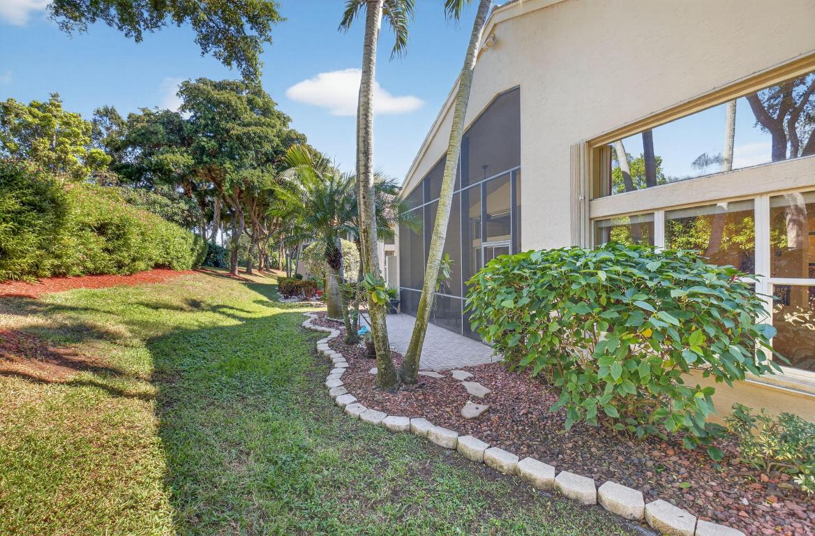 7419 Maple Rdg Boynton Beach, FL 33437