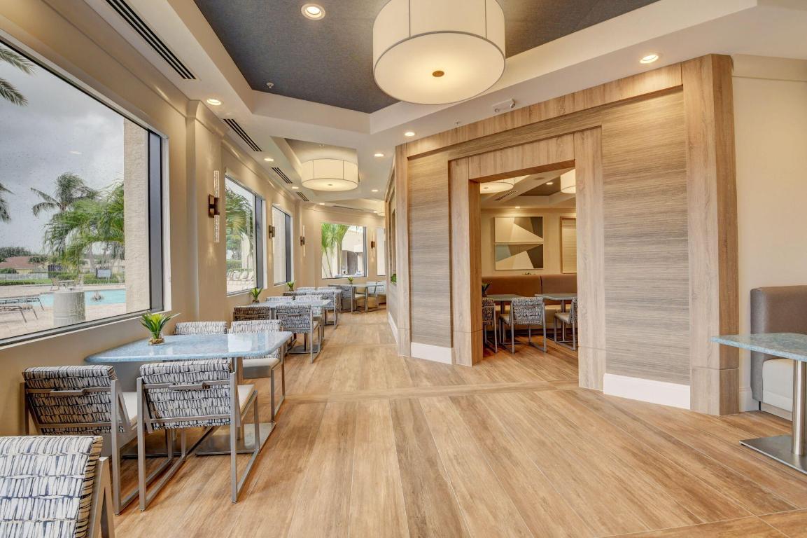 7419 Maple Rdg Boynton Beach, FL 33437