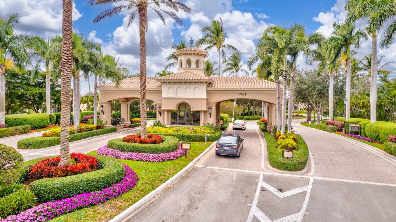 7419 Maple Rdg Boynton Beach, FL 33437