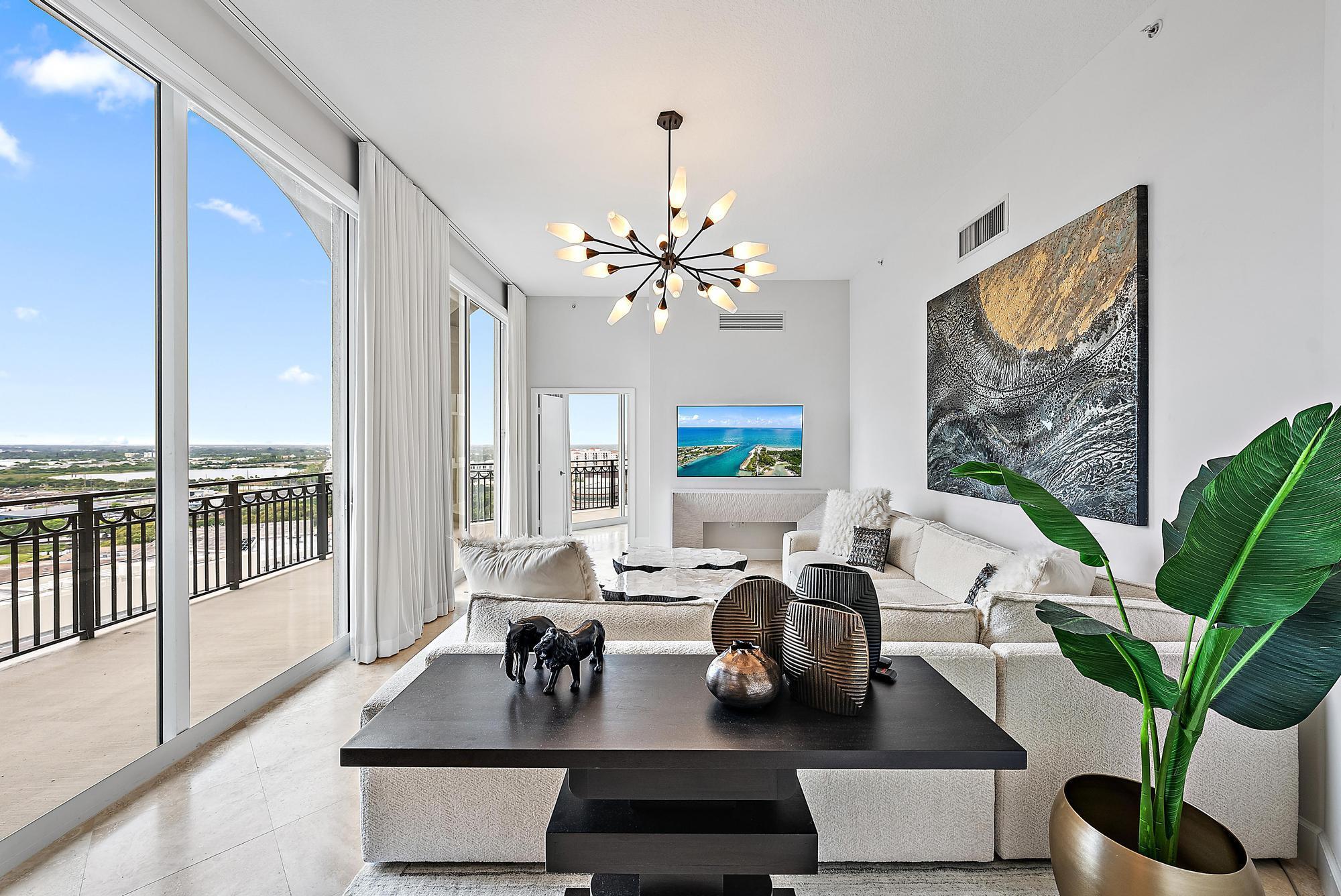 550 Okeechobee Blvd #Uph-11