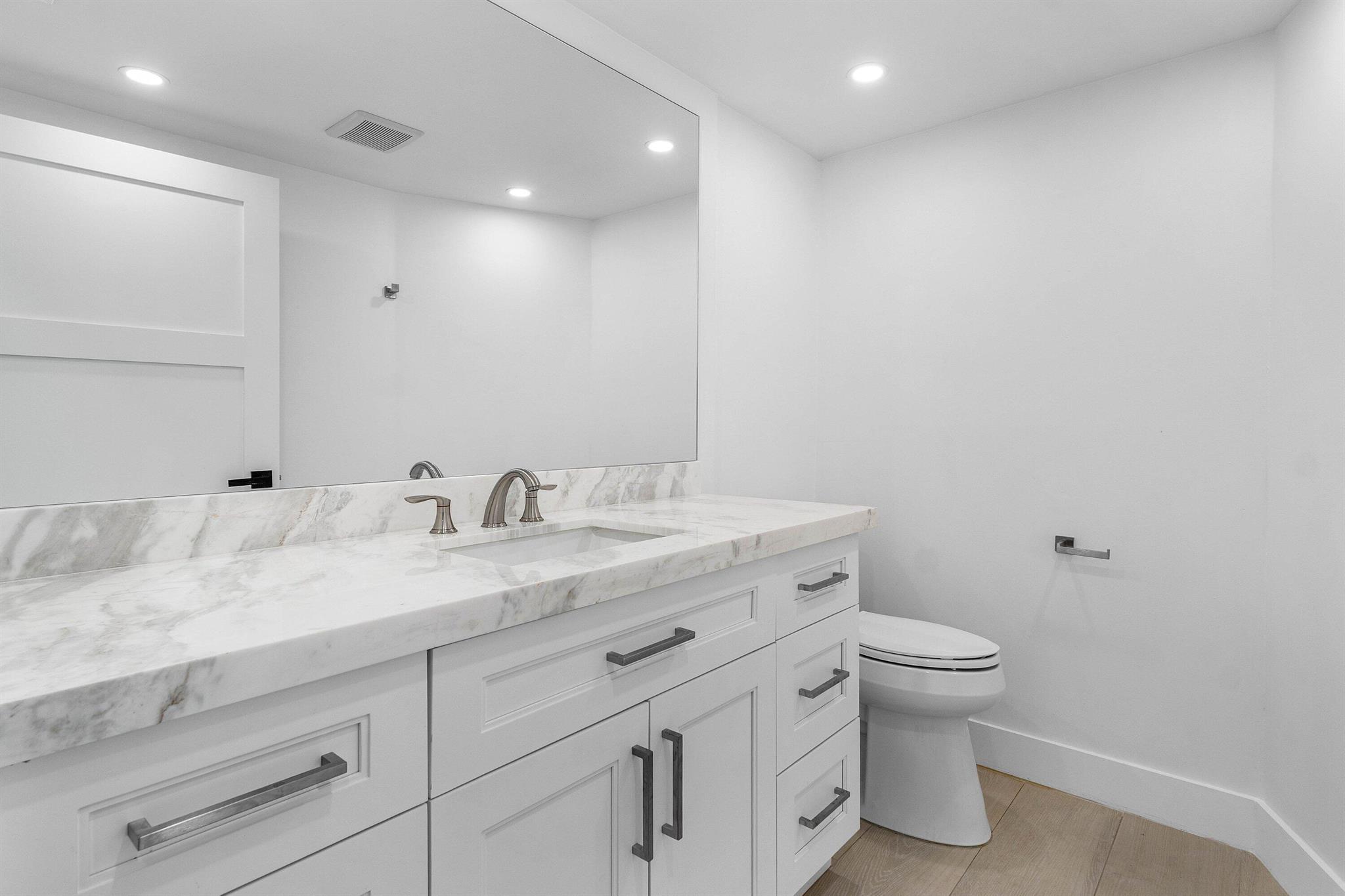 17600 E Fieldbrook Cir Boca Raton, FL 33496