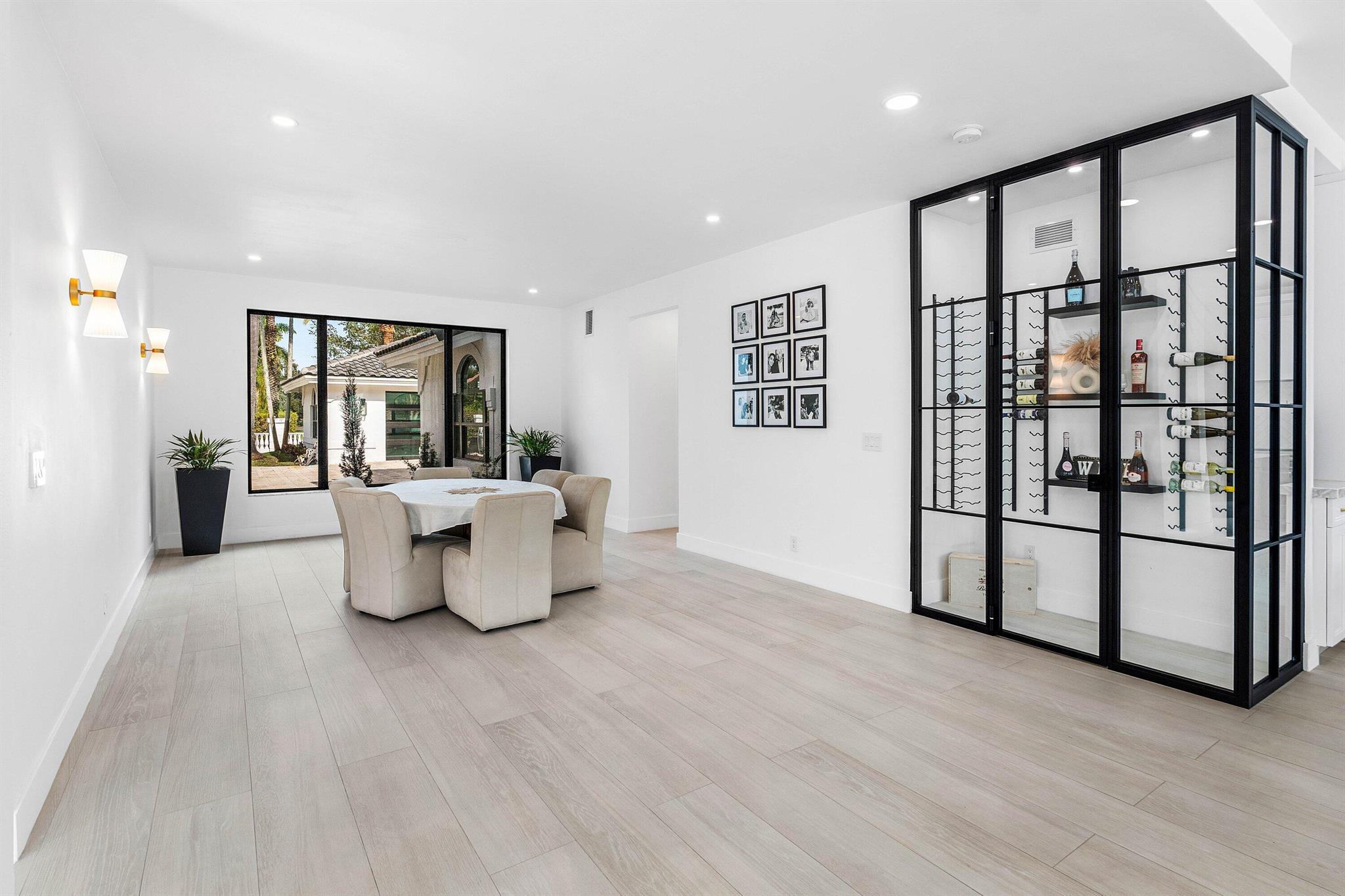 17600 E Fieldbrook Cir Boca Raton, FL 33496