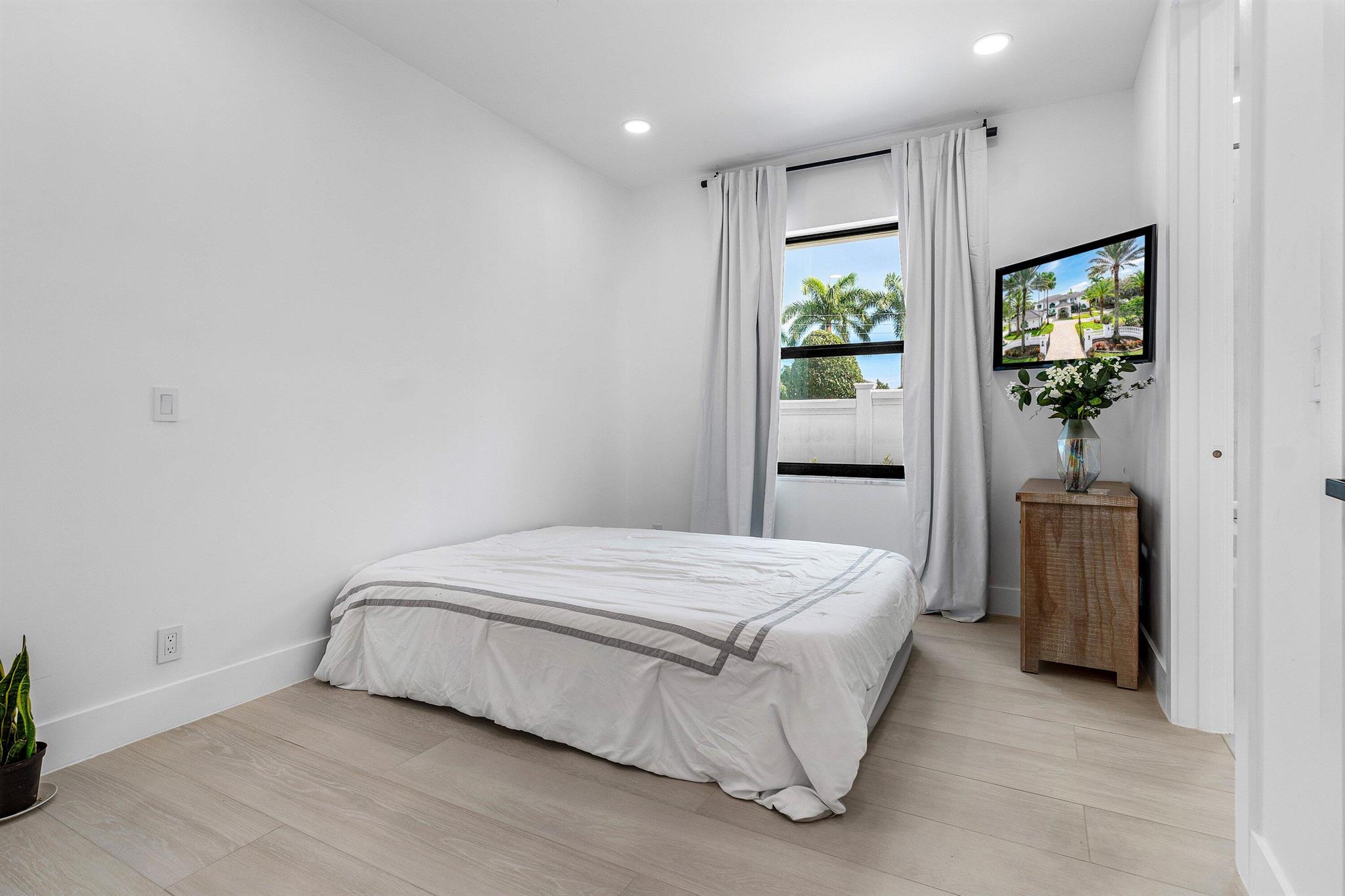 17600 E Fieldbrook Cir Boca Raton, FL 33496