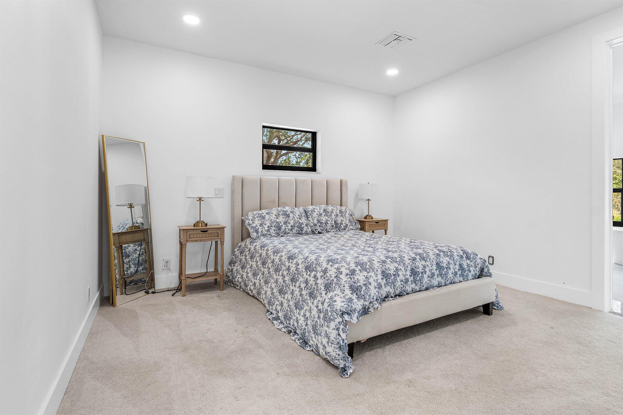 17600 E Fieldbrook Cir Boca Raton, FL 33496