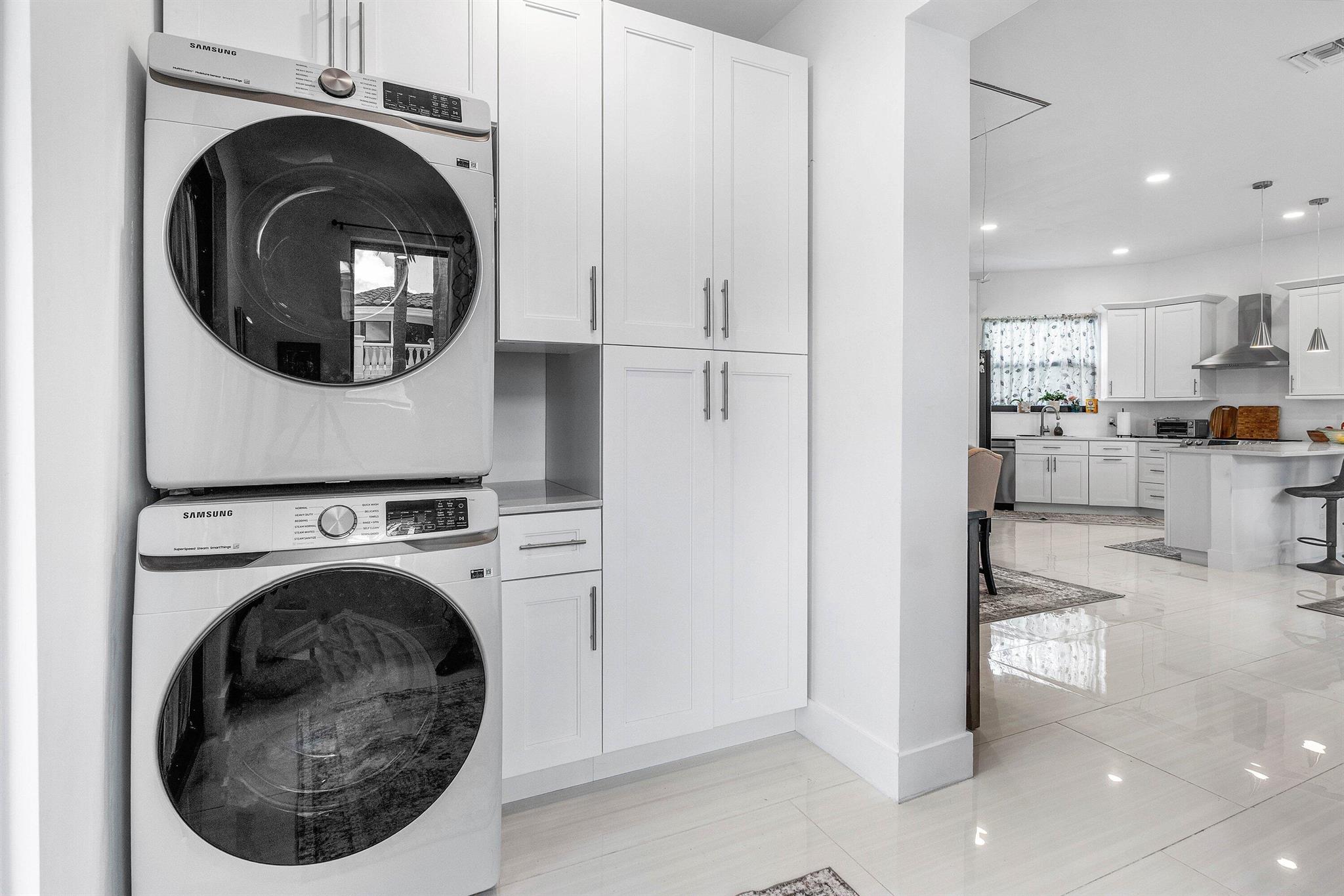 17600 E Fieldbrook Cir Boca Raton, FL 33496