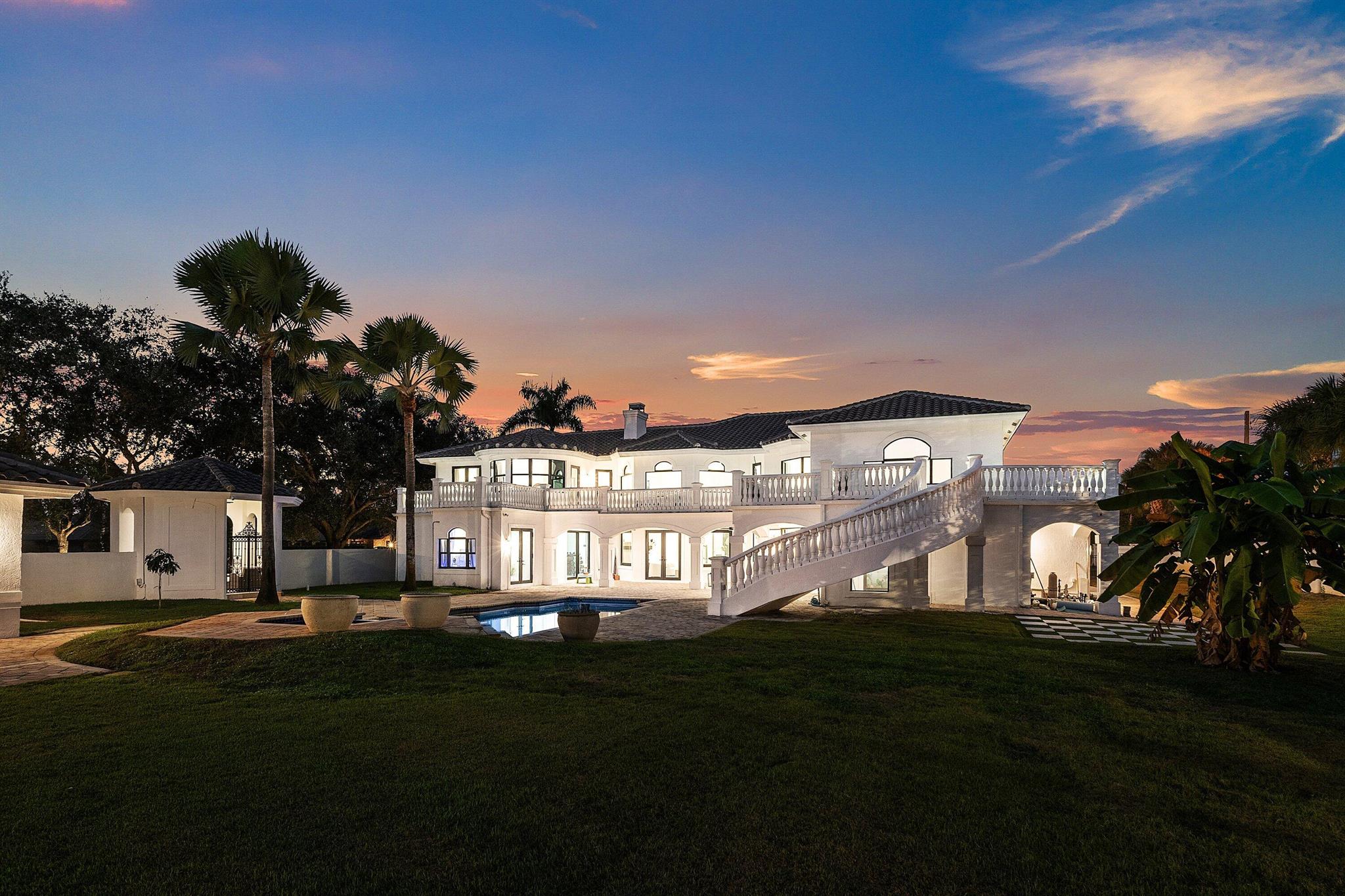 17600 E Fieldbrook Cir Boca Raton, FL 33496