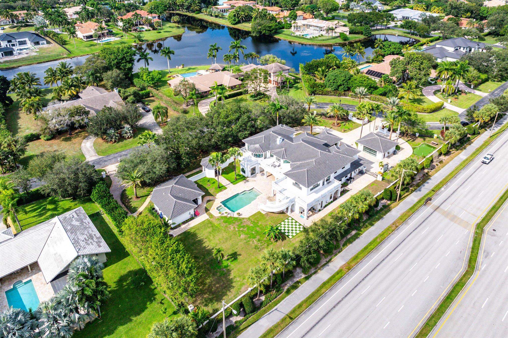 17600 E Fieldbrook Cir Boca Raton, FL 33496