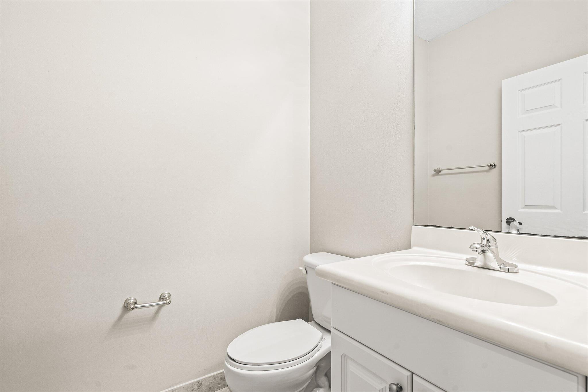 1366 Crossbill Ct Weston, FL 33327