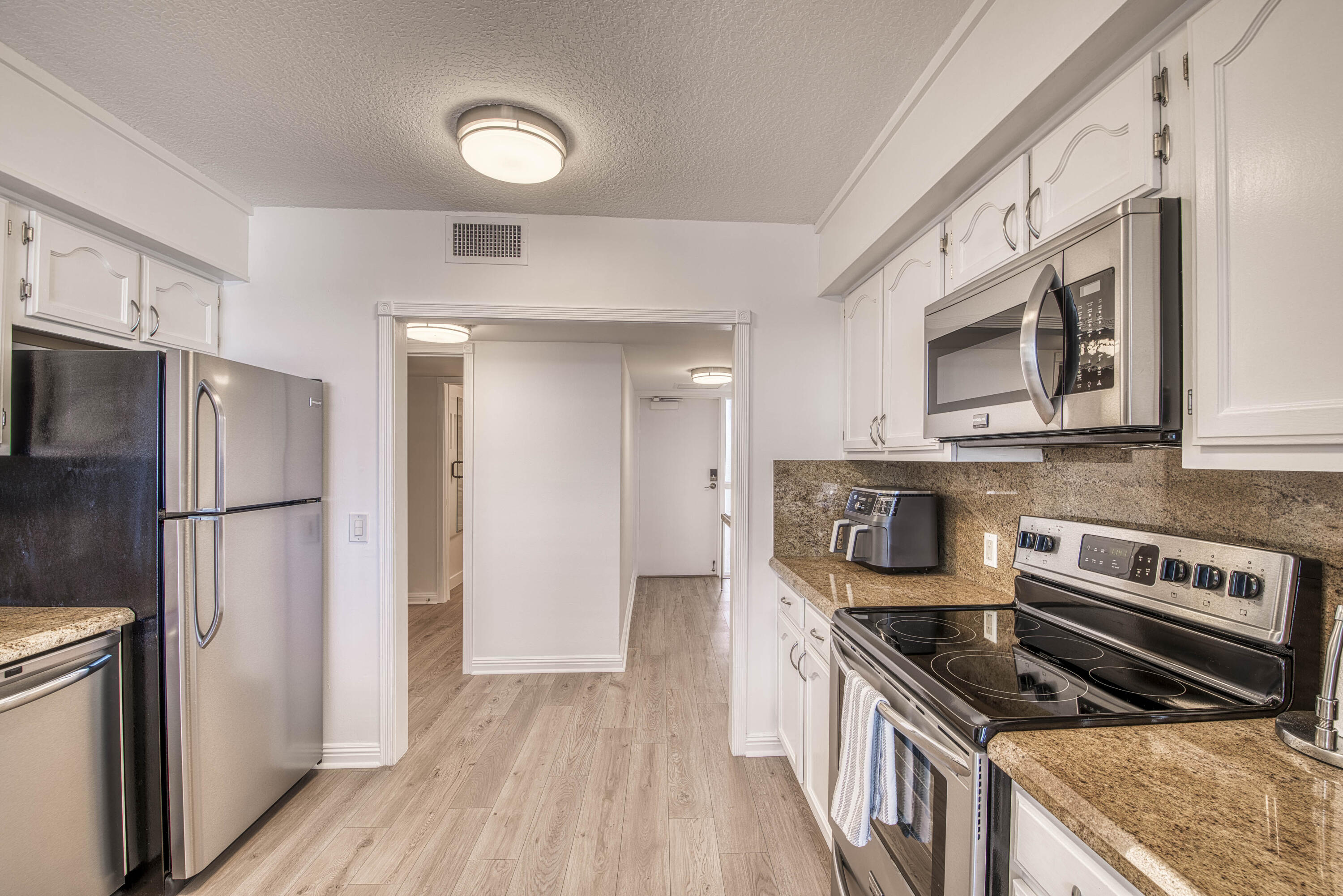 120 Lakeshore Dr #T36 North Palm Beach, FL 33408