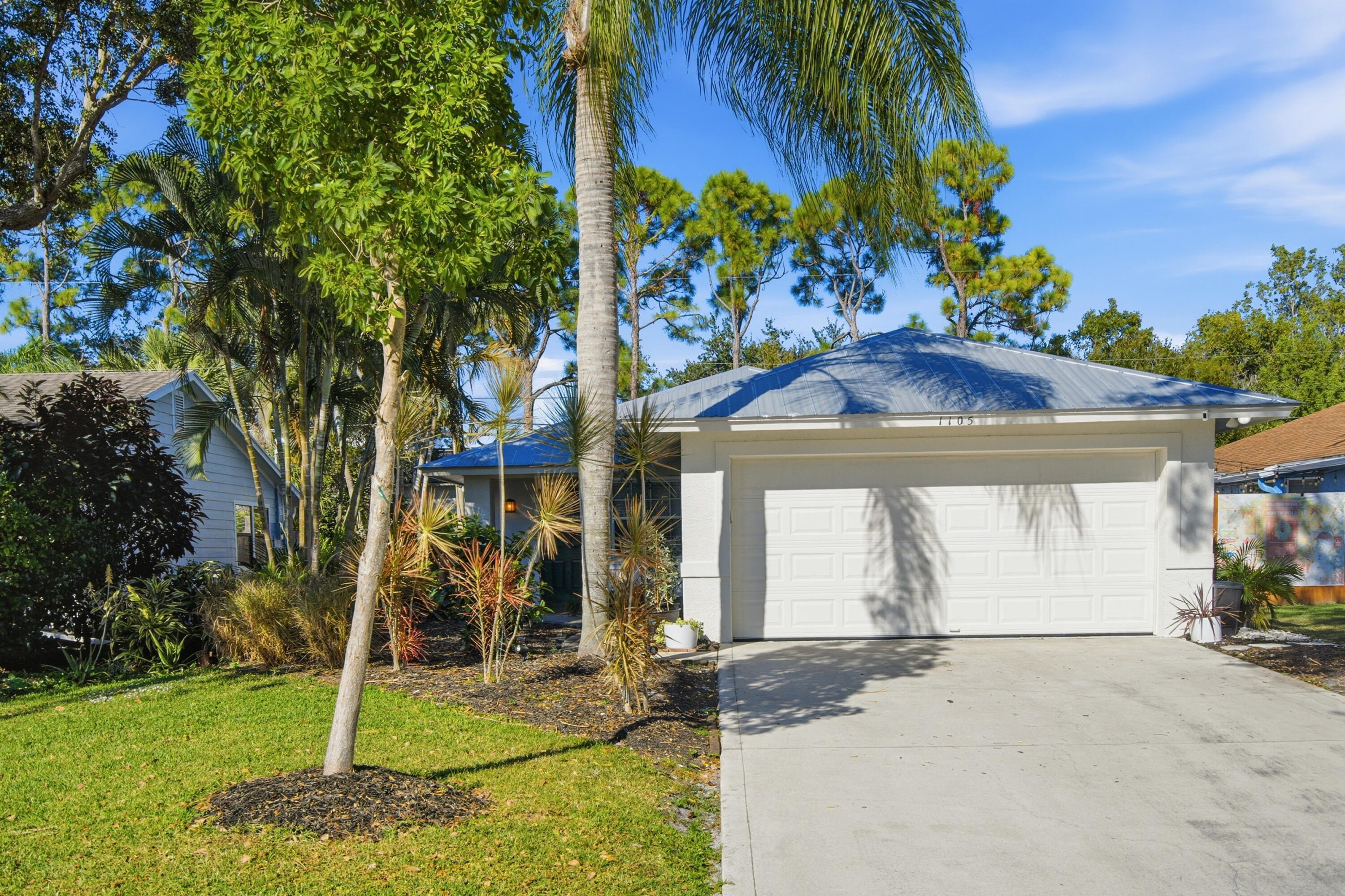 1105 Cherokee Jupiter, FL 33458