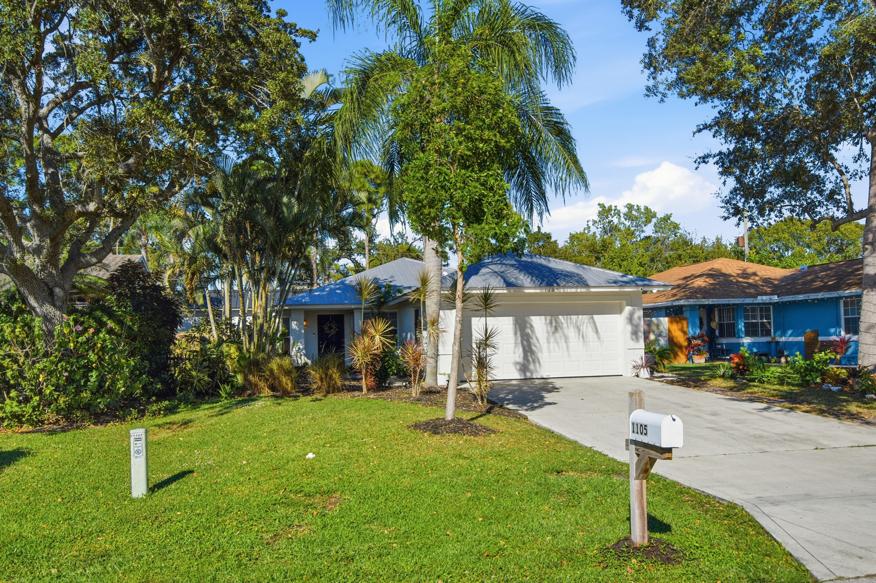 1105 Cherokee Jupiter, FL 33458