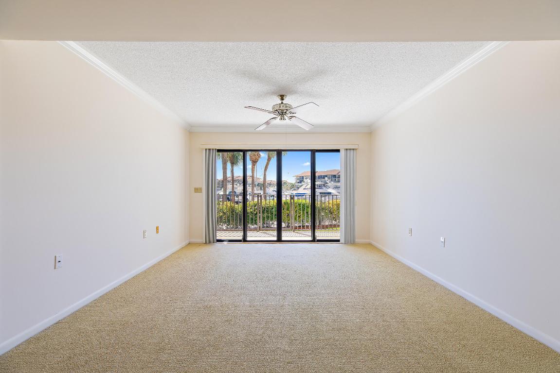 1501 Marina Isle #101 Jupiter, FL 33477