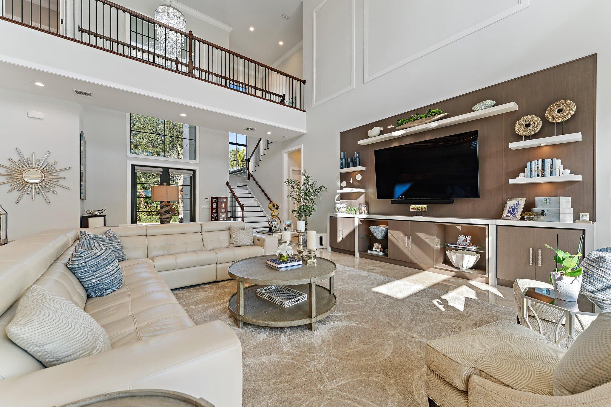 5730 Holly Jupiter, FL 33458