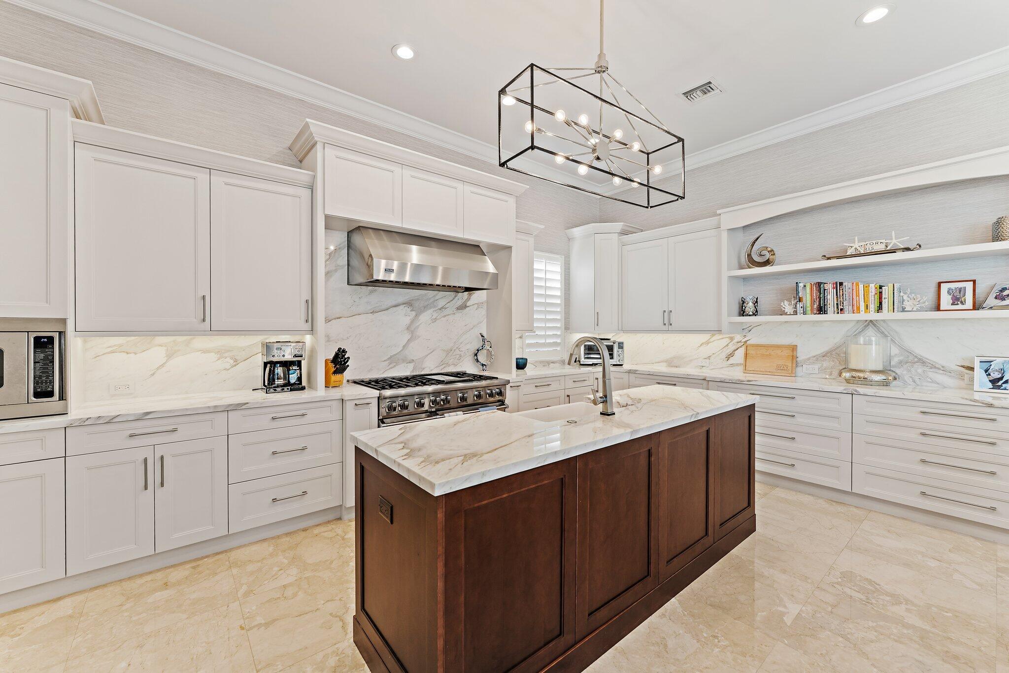 5730 Holly Jupiter, FL 33458