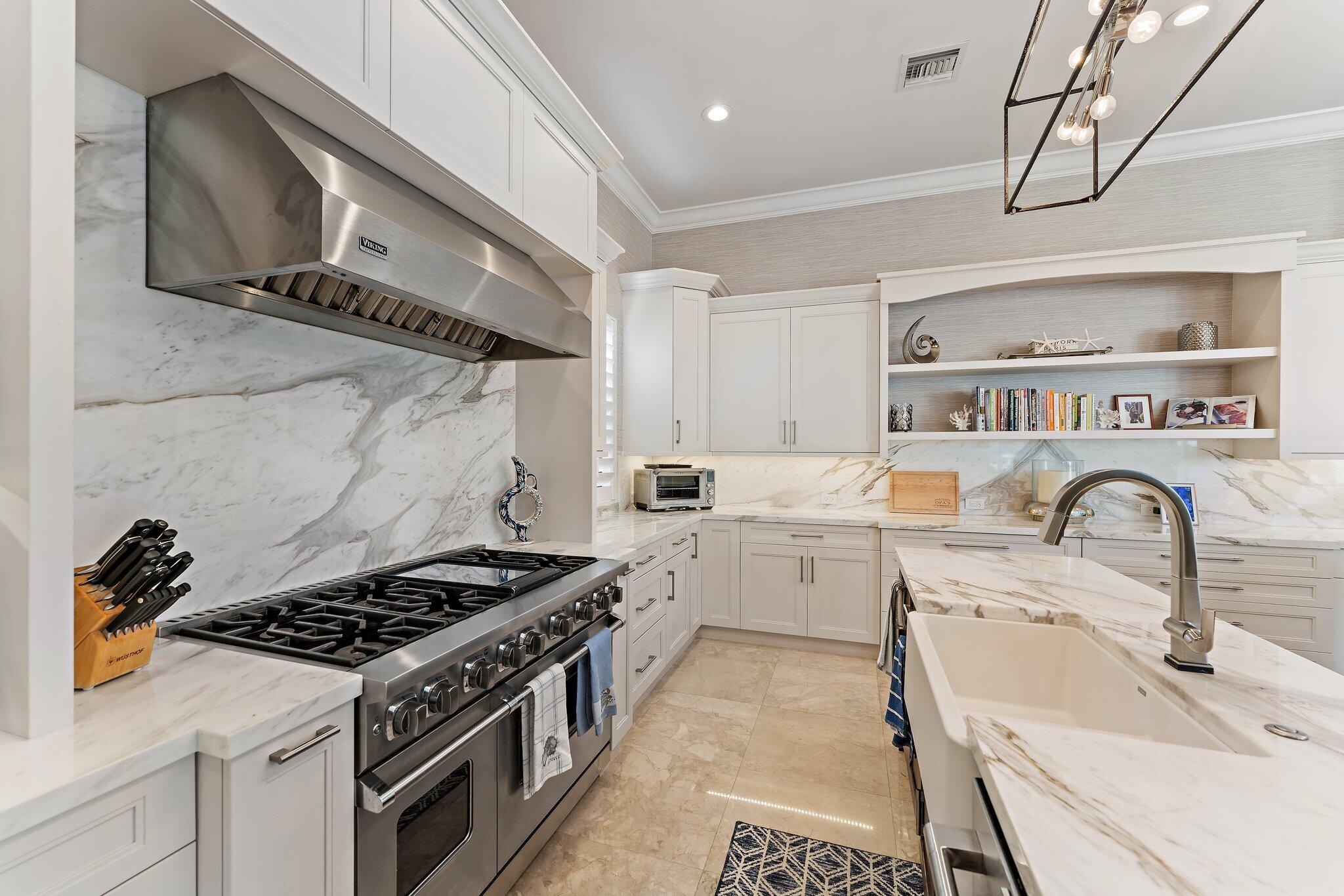 5730 Holly Jupiter, FL 33458