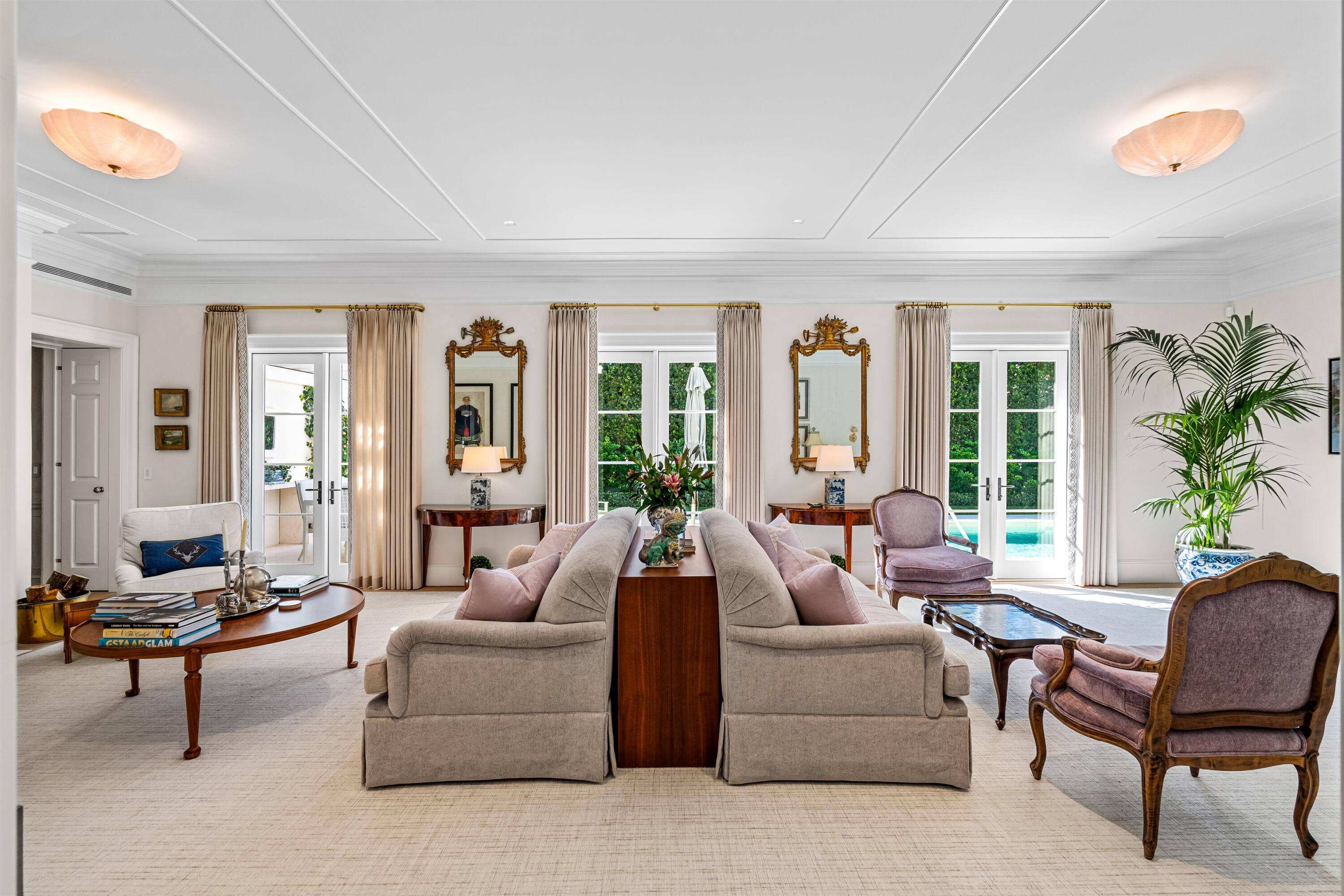 224 Sandpiper Palm Beach, FL 33480