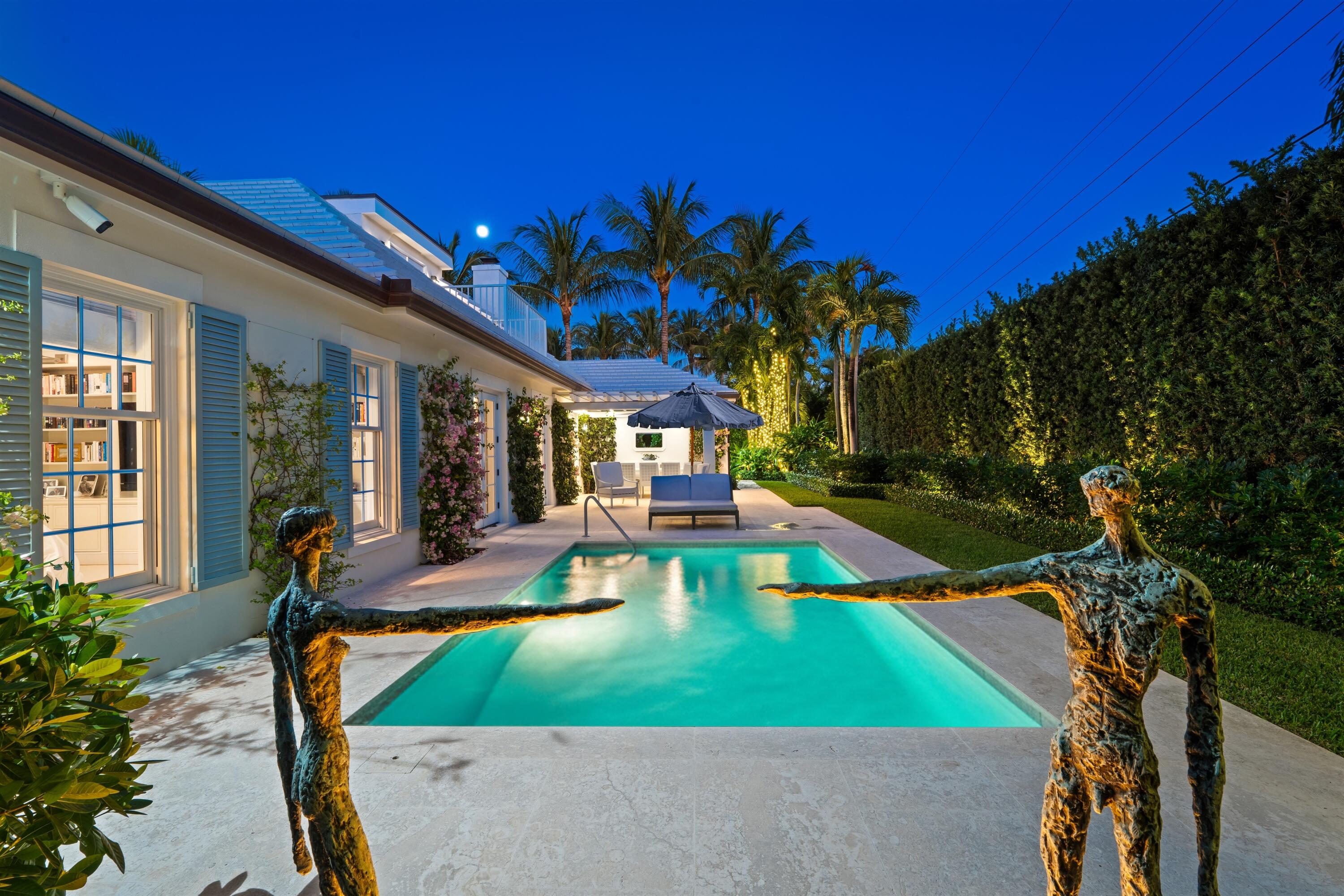 224 Sandpiper Palm Beach, FL 33480