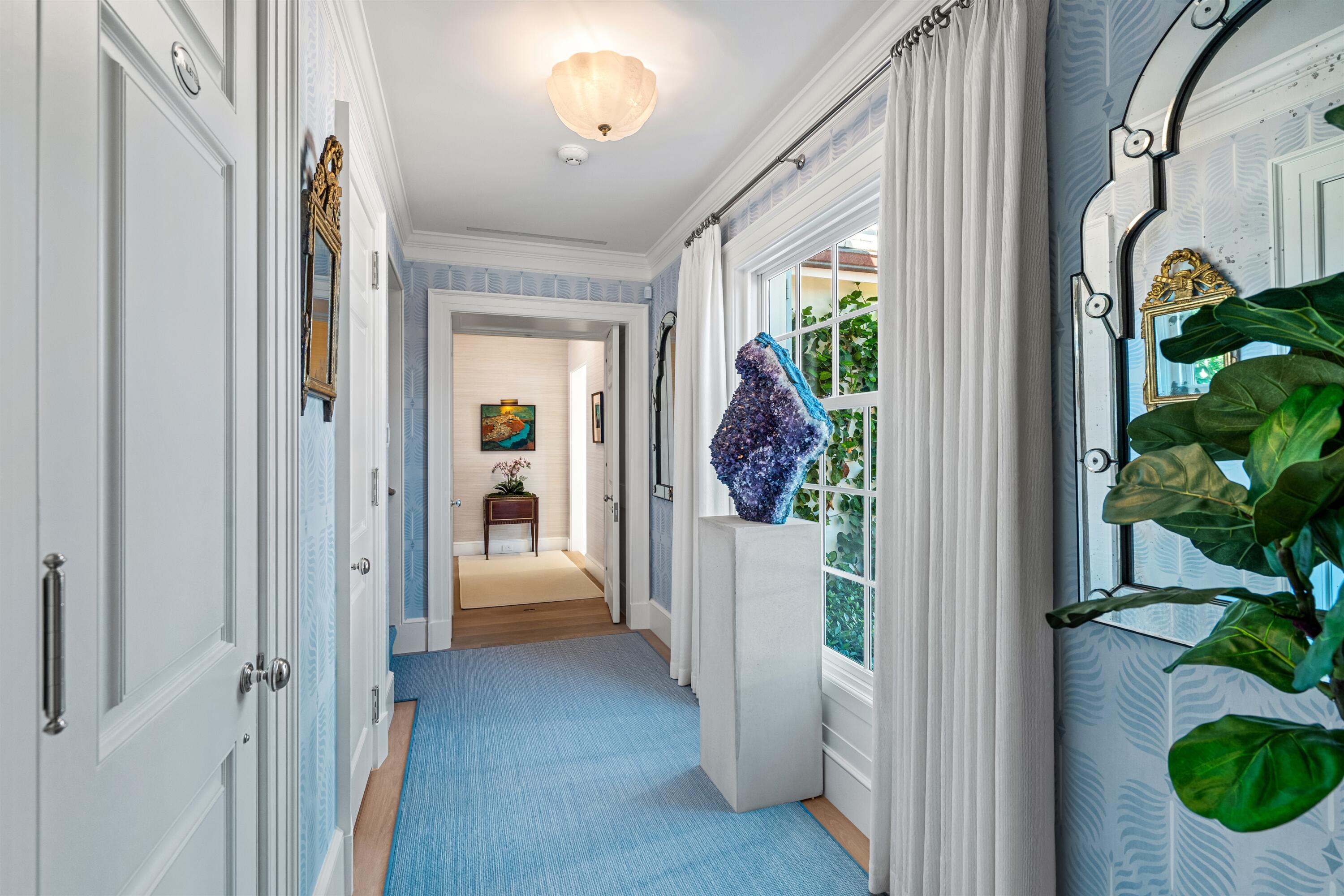 224 Sandpiper Palm Beach, FL 33480