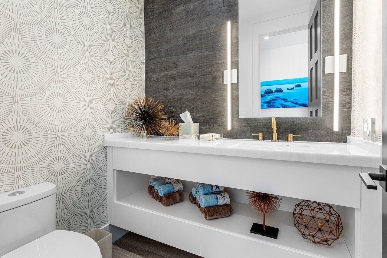 3746 NW 53rd Boca Raton, FL 33496