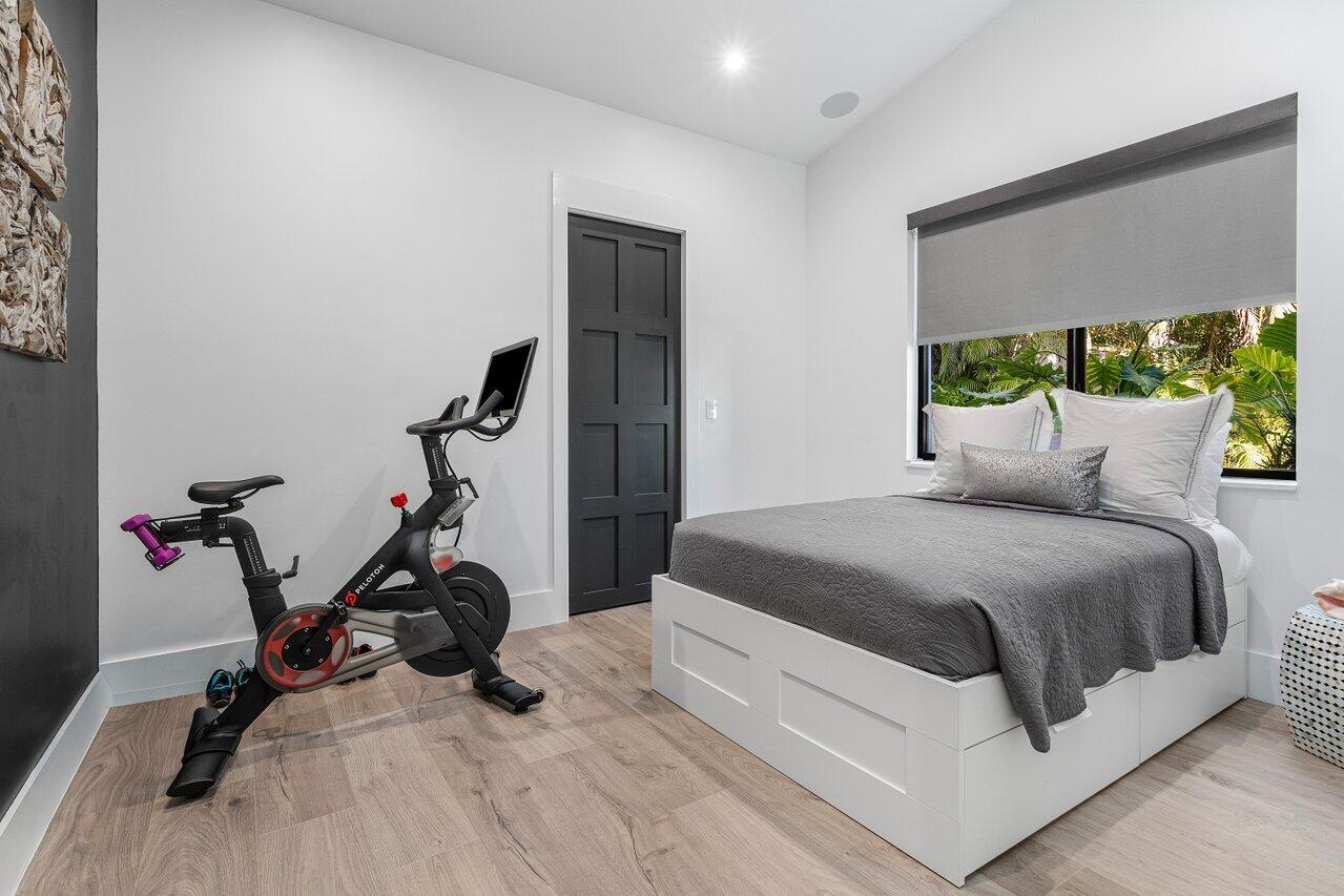 3746 NW 53rd Boca Raton, FL 33496