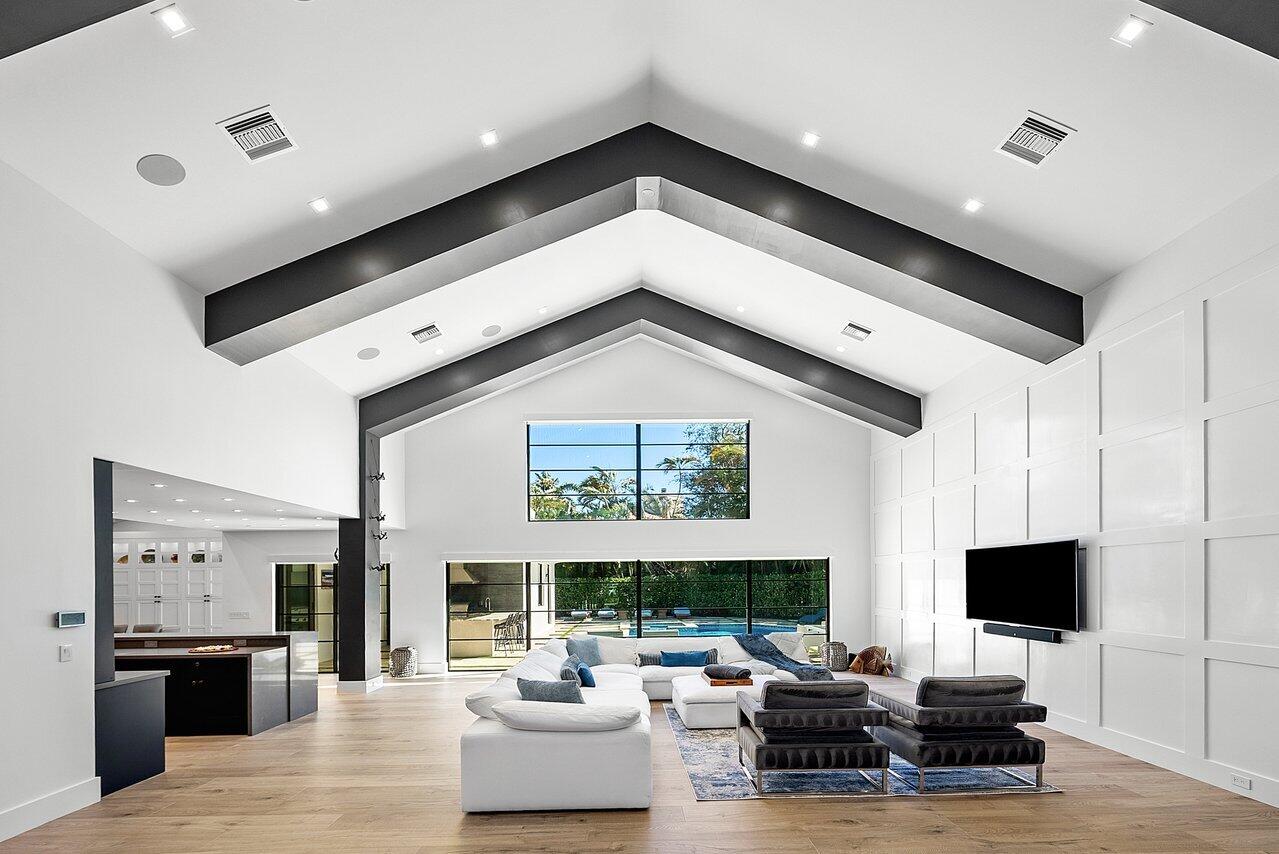 3746 NW 53rd Boca Raton, FL 33496