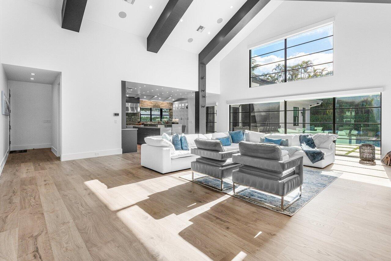 3746 NW 53rd Boca Raton, FL 33496