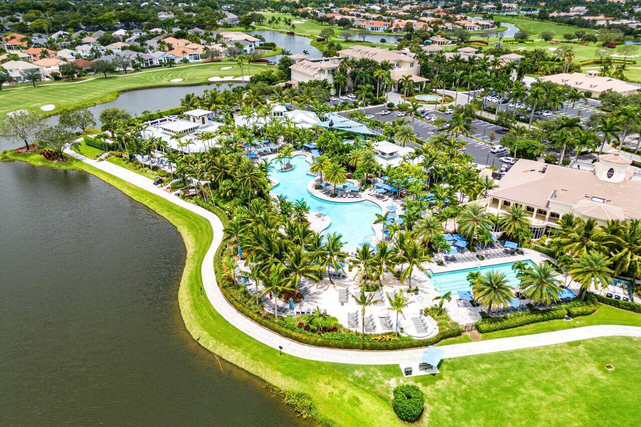 3746 NW 53rd Boca Raton, FL 33496