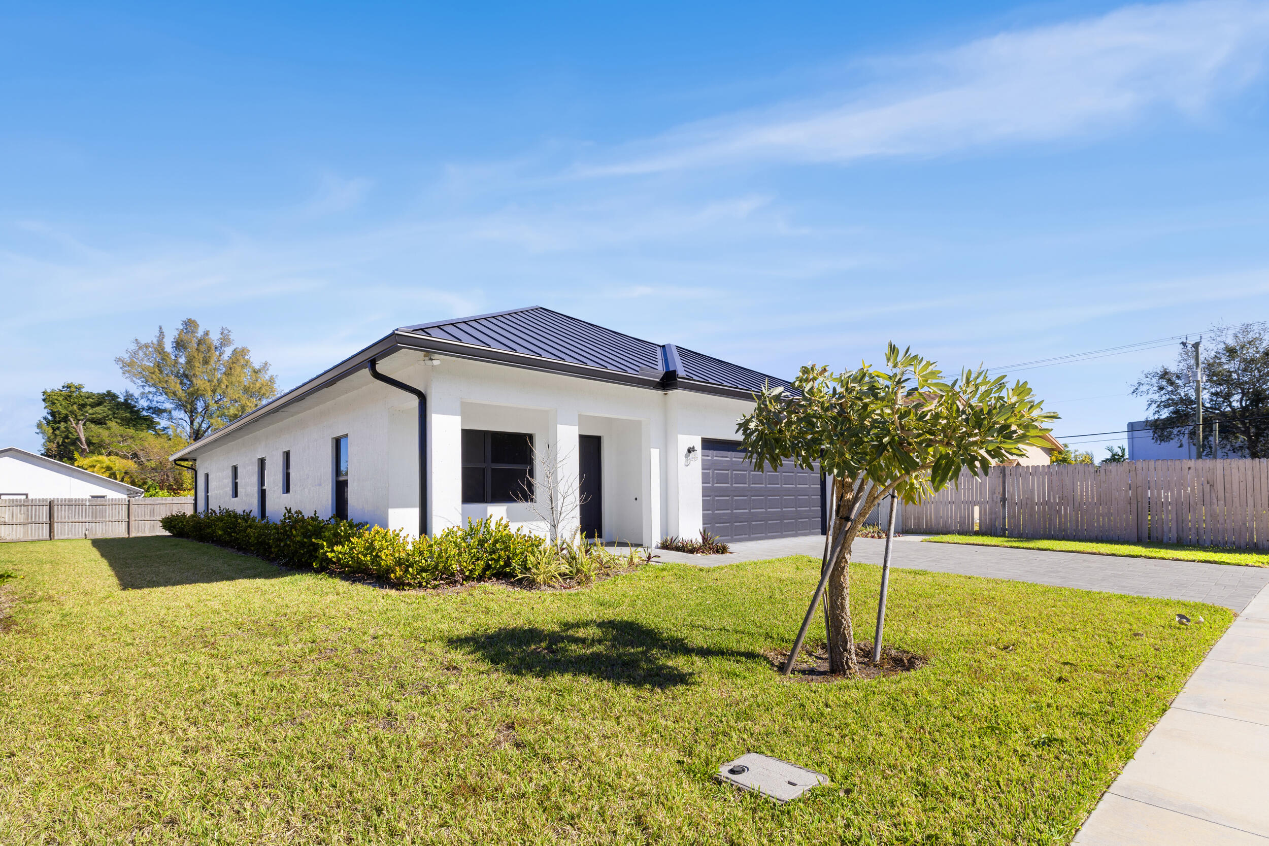 2311 Zeder Delray Beach, FL 33444