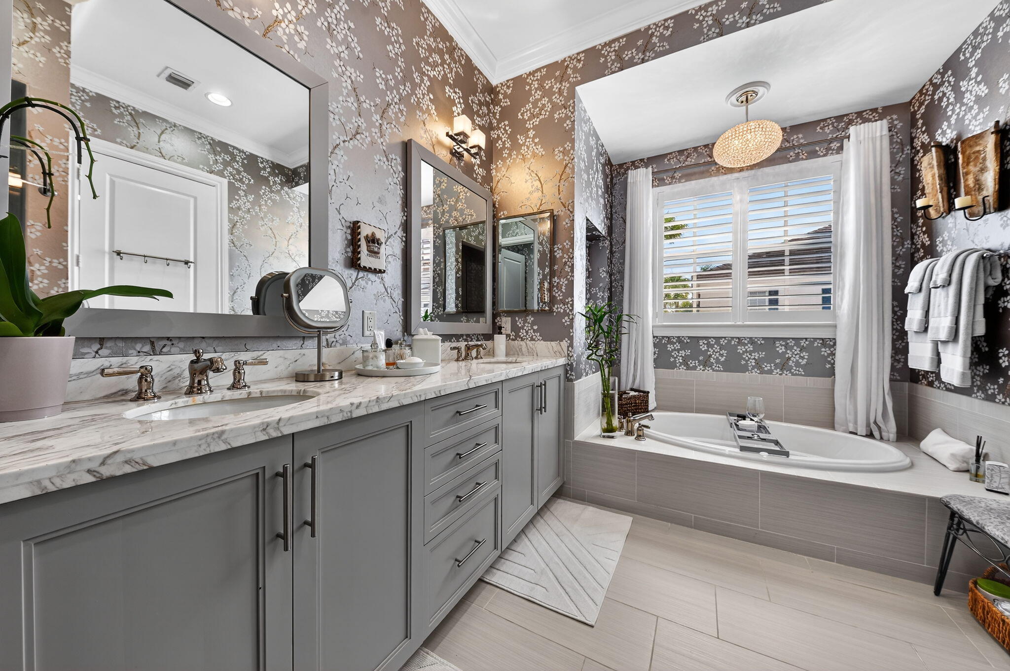 145 N Cannery Row Delray Beach, FL 33444