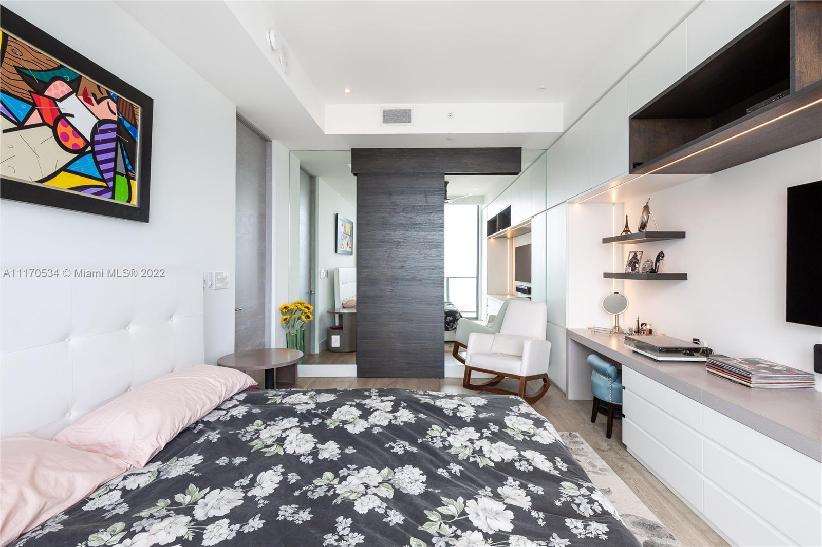 image SLS Brickell9