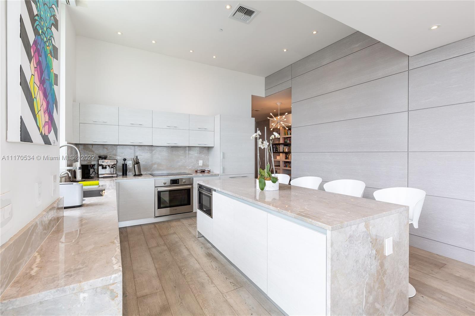 image SLS Brickell7