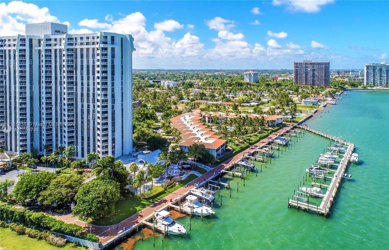 4000 Towerside Ter #303