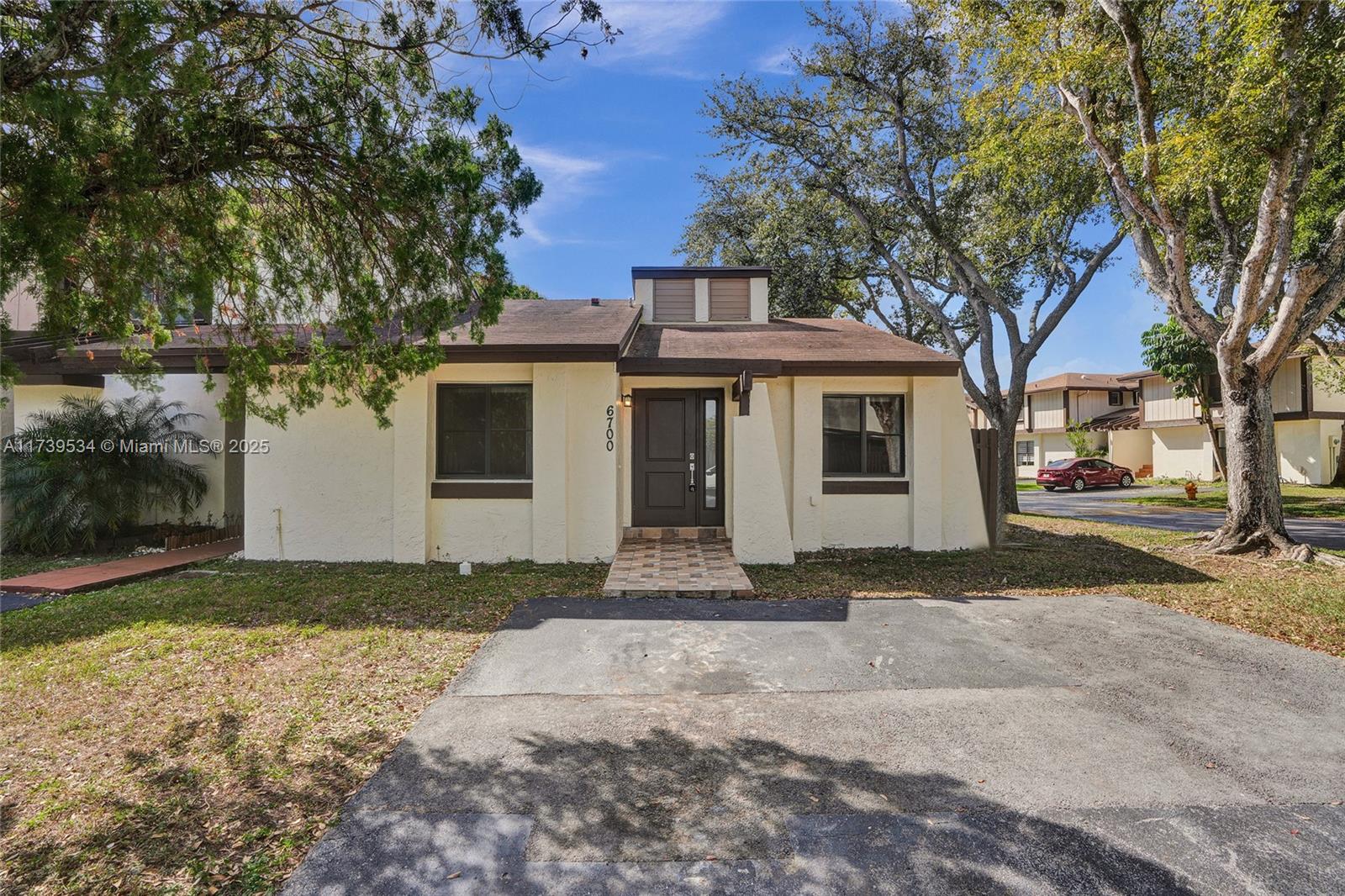 6700 SW 128th Pl,Miami, FL 33183
