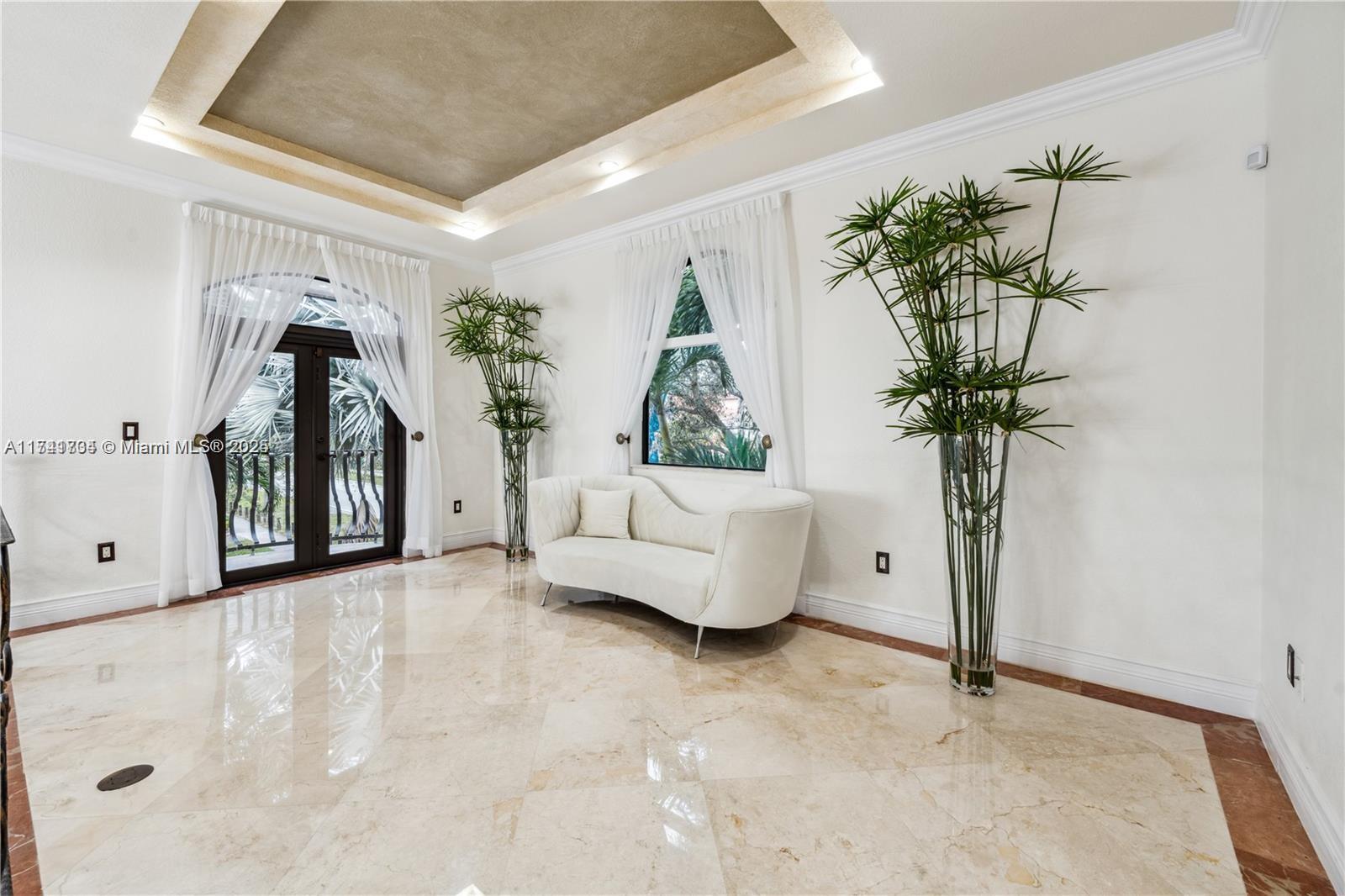 8200 NW 163rd St Miami Lakes, FL 33016