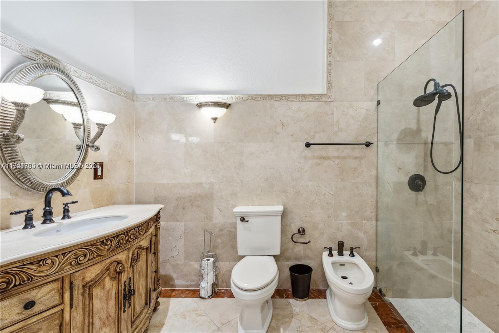 8200 NW 163rd St Miami Lakes, FL 33016