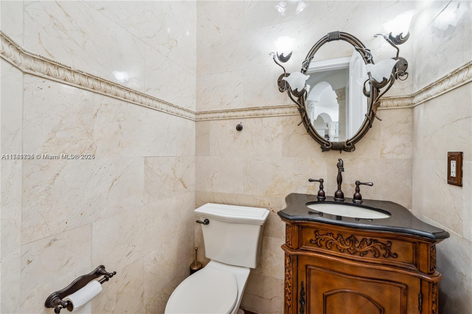 8200 NW 163rd St Miami Lakes, FL 33016