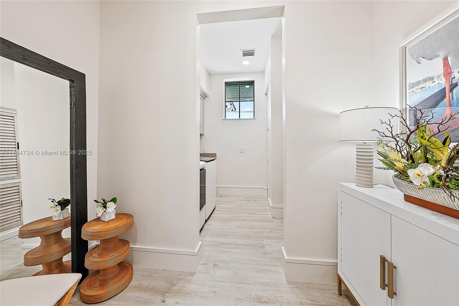 325 N Fairway N Tequesta, FL 33469