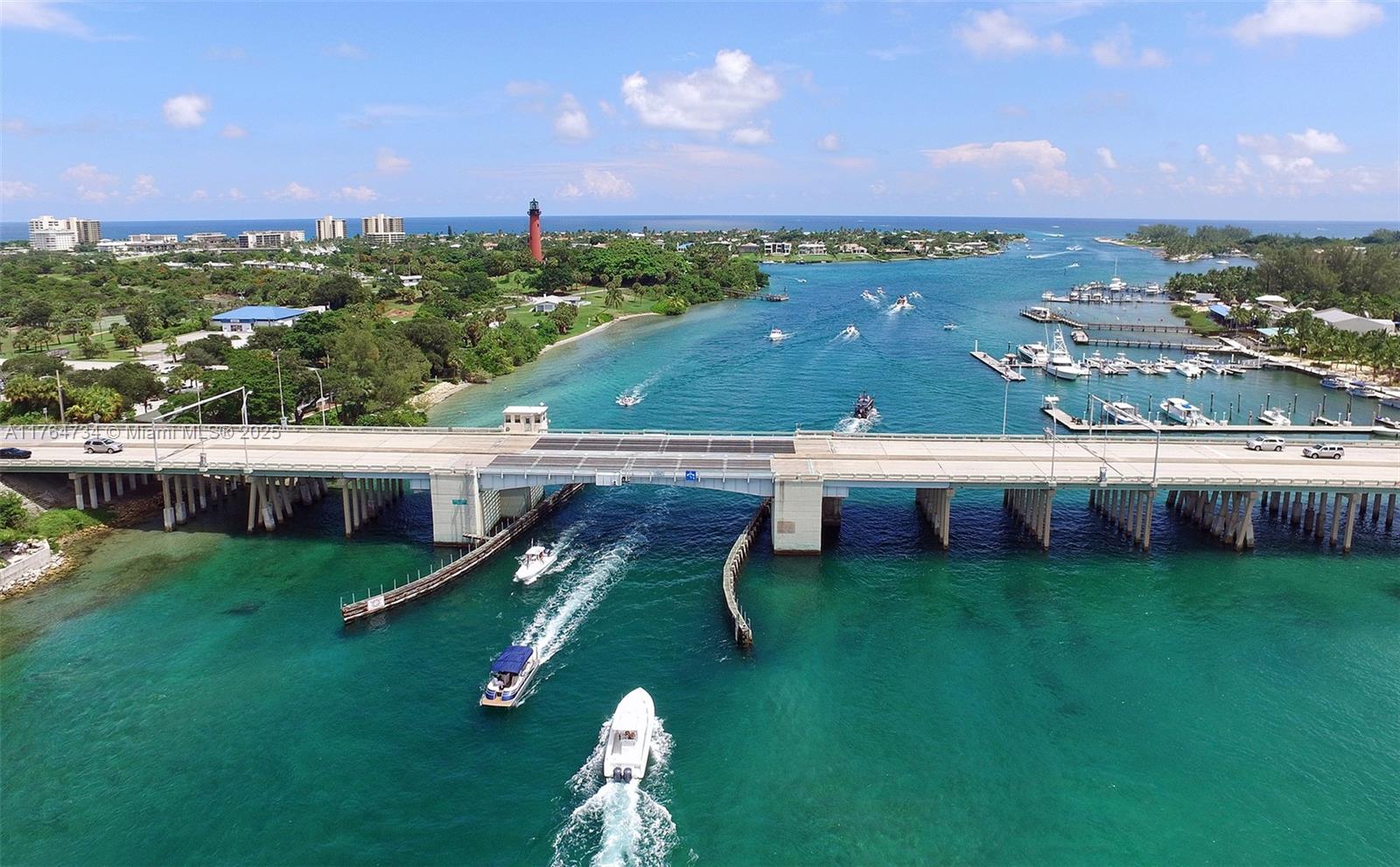 325 N Fairway N Tequesta, FL 33469