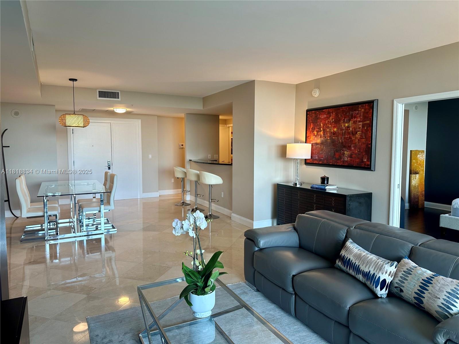 3400 SW 27th Ave #1206,Miami, FL 33133