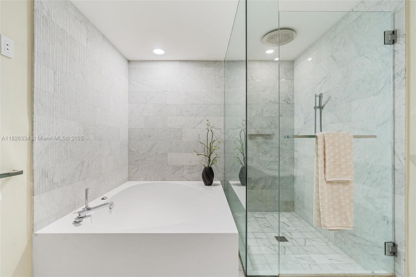 image Oceana Bal Harbour Condo9