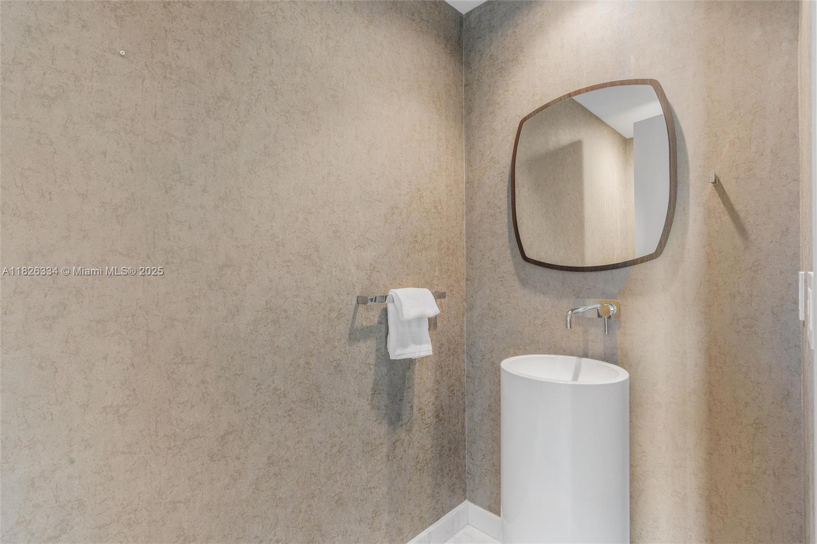 image Oceana Bal Harbour Condo19